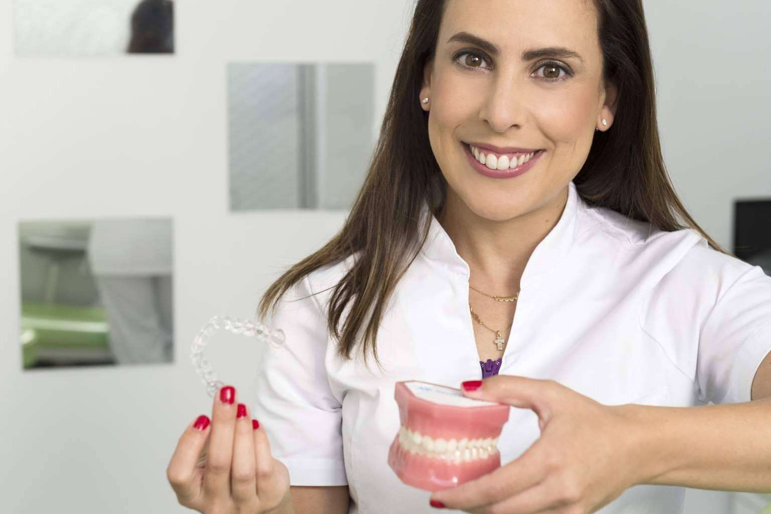 La Clínica Paula Vidal ofrece ortodoncia y ortodoncia invisible para niños y mayores