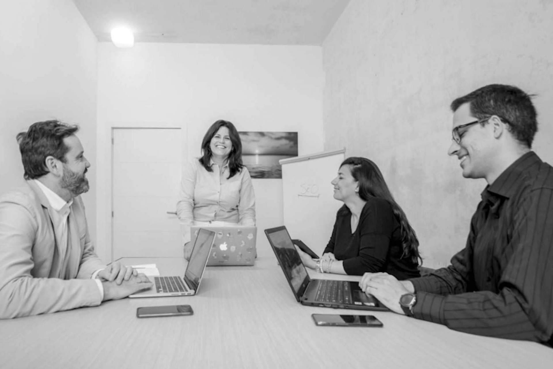¿Cómo encontrar una agencia de marketing digital en Canarias? Publimarketing Online