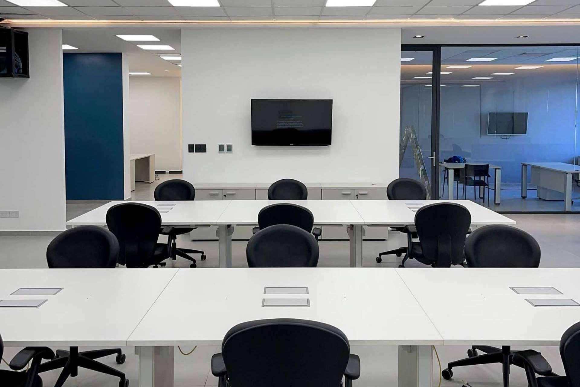 Creación de oficinas funcionales con Valencia Reformas