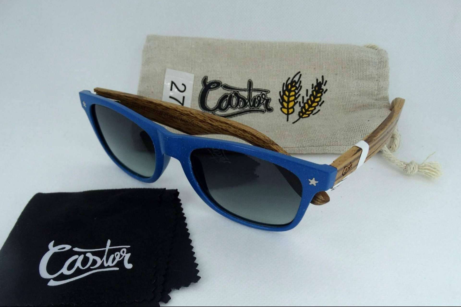 Las gafas de sol de Castor Sunglasses están hechas con materiales 100 % biodegradables