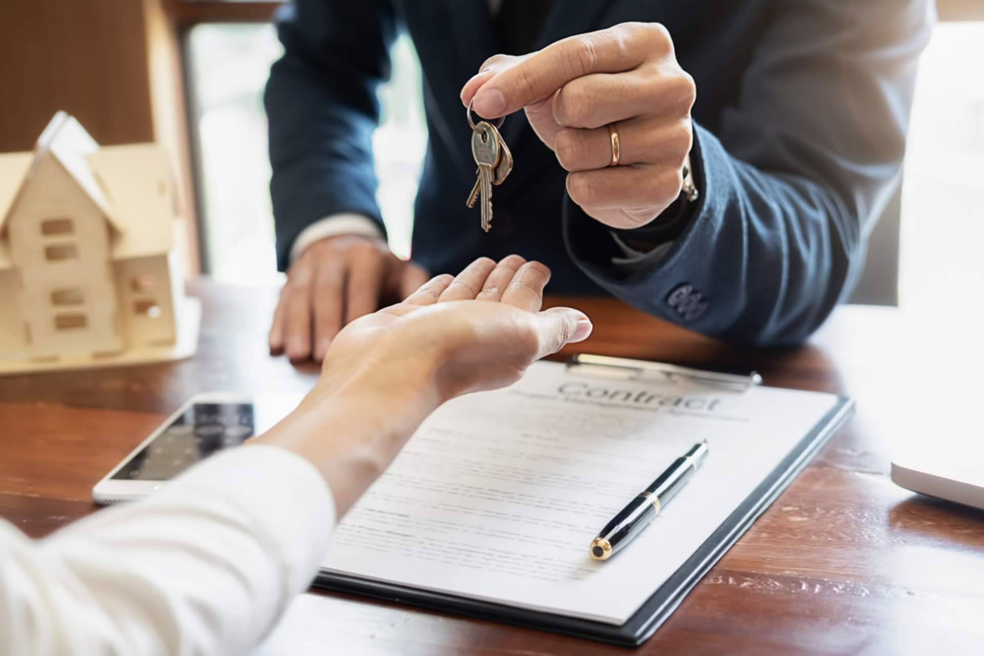 AsesoramientoIndependiente.es ofrece análisis comparativos del valor de un inmueble de forma gratuita, tanto del continente como del contenido