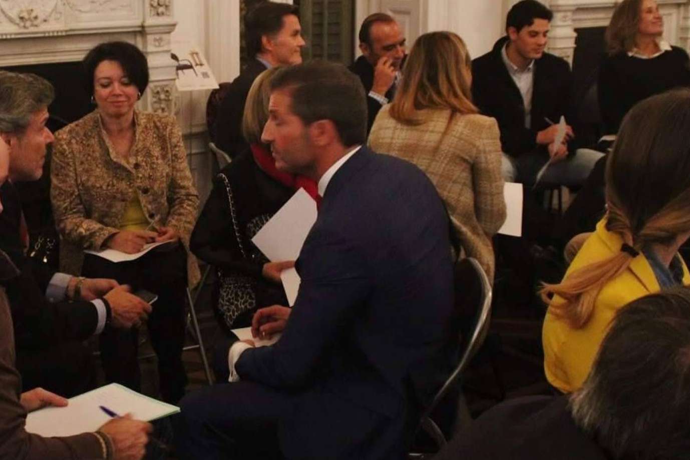 Asesoría Lingüística Privé es un centro de idiomas de alto-standing situado en España que llega a la milla de oro madrileña
