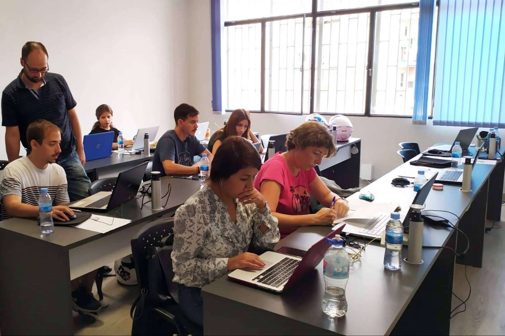 En un mundo sobresaturado de marcas, el marketing digital exige una formación constante