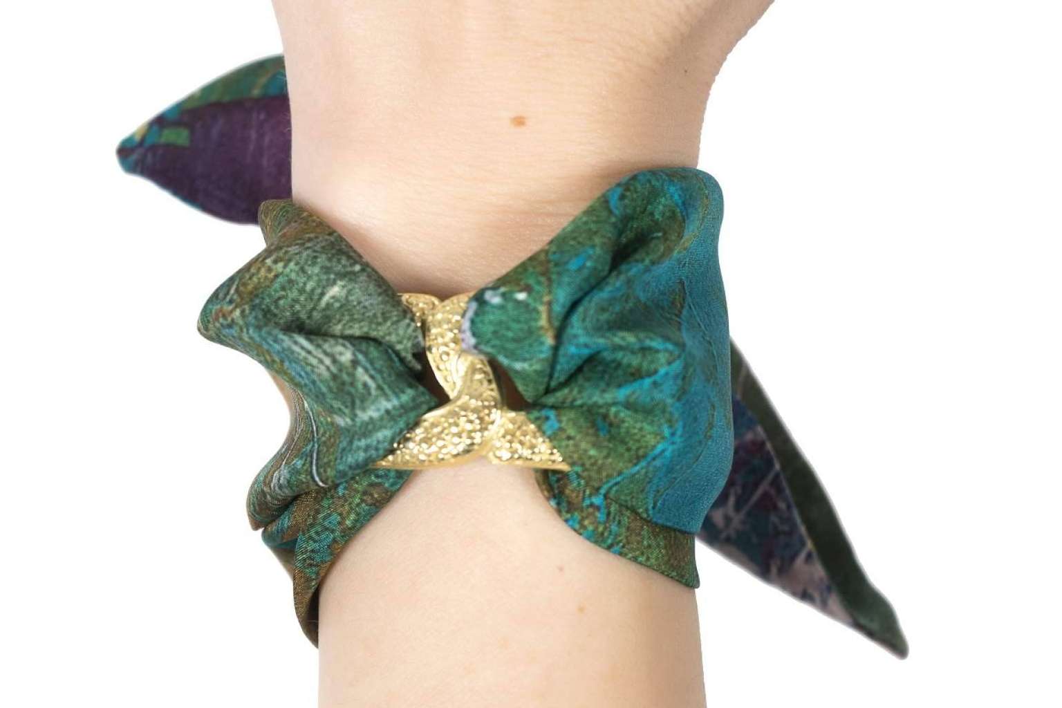 Las exclusivas pulseras con lazada de Full & Briss