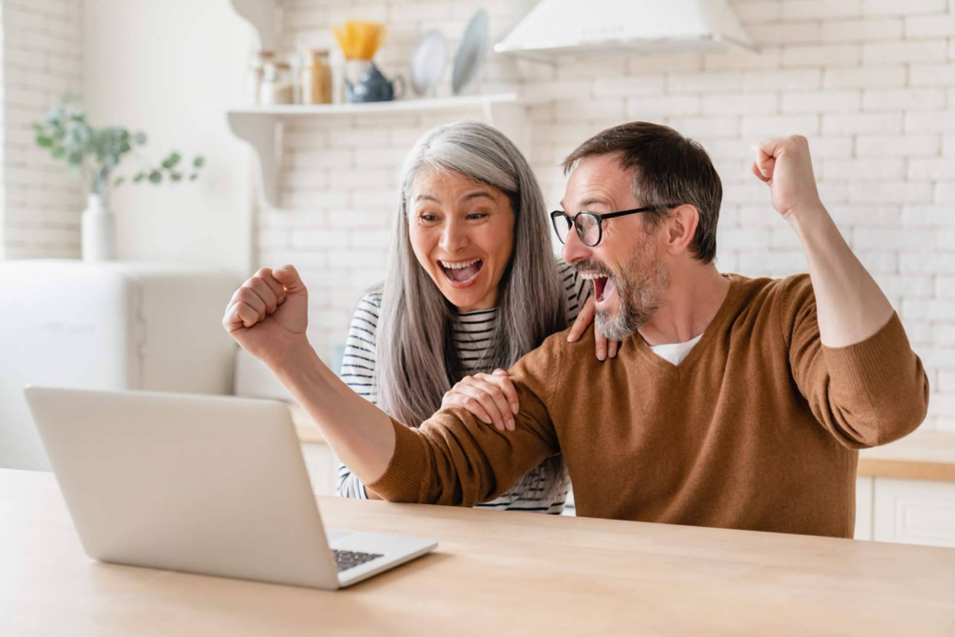 Acceder a todos los sorteos de loterías y apuestas del Estado sin salir de casa con MillonApp
