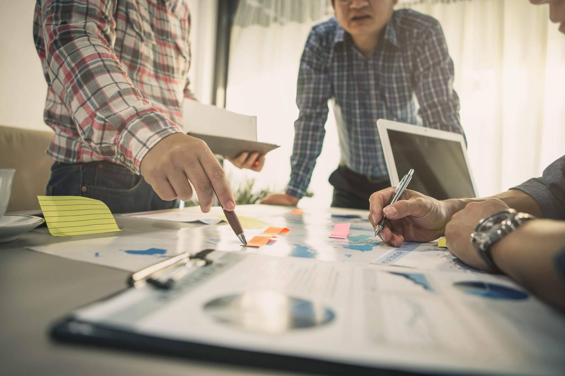 La consultoría de marketing B2B para empresas del sector industrial llamada BCM Marketing