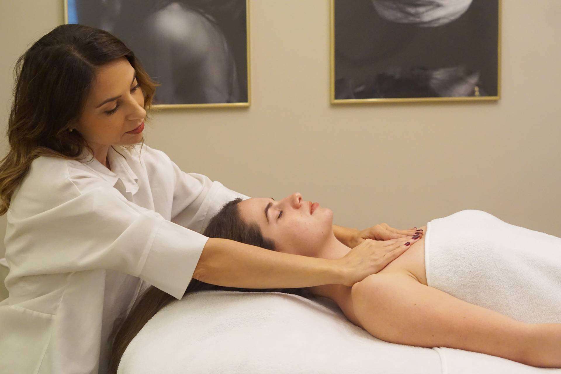 Ruth López, skin care expert y profesional de la piel mediante principios activos, tratamientos y protocolos específicos