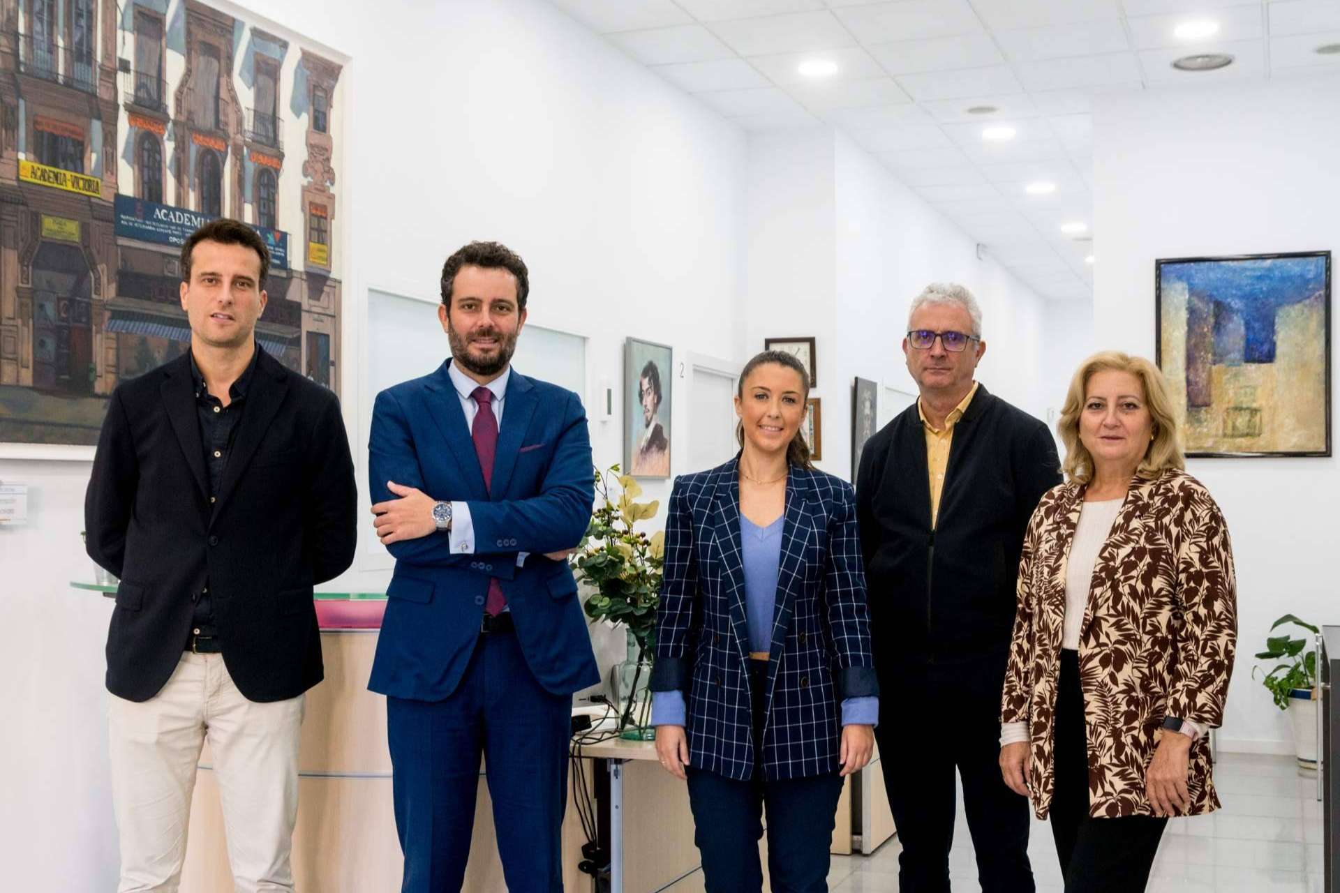 Trabajar con animales como auxiliar veterinaria, con Victoriaformación.es