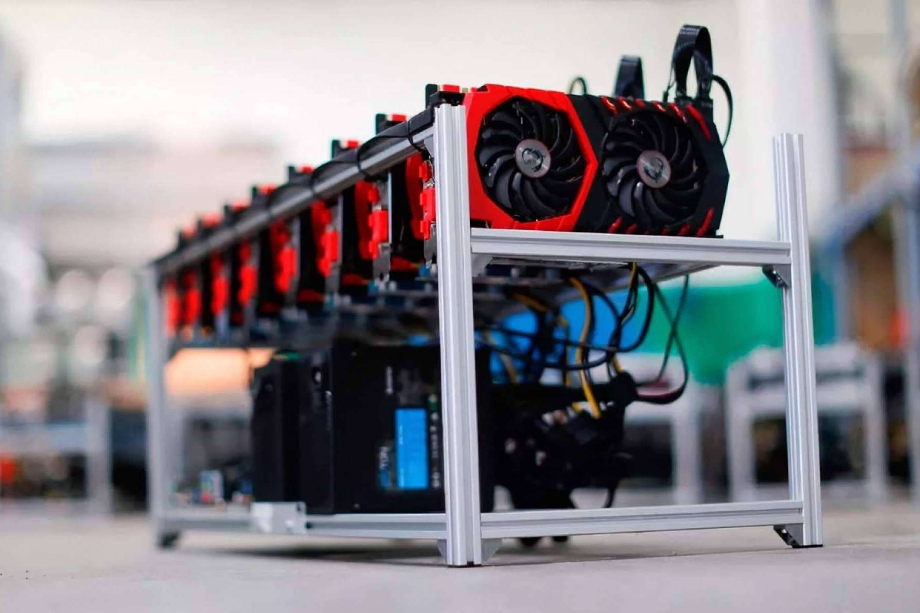 ¿Cómo tener un sueldo extra? Las máquinas de generar monedas y asesoría para obtener los mejores rigs de minería de la mano de Invercoin Valencia