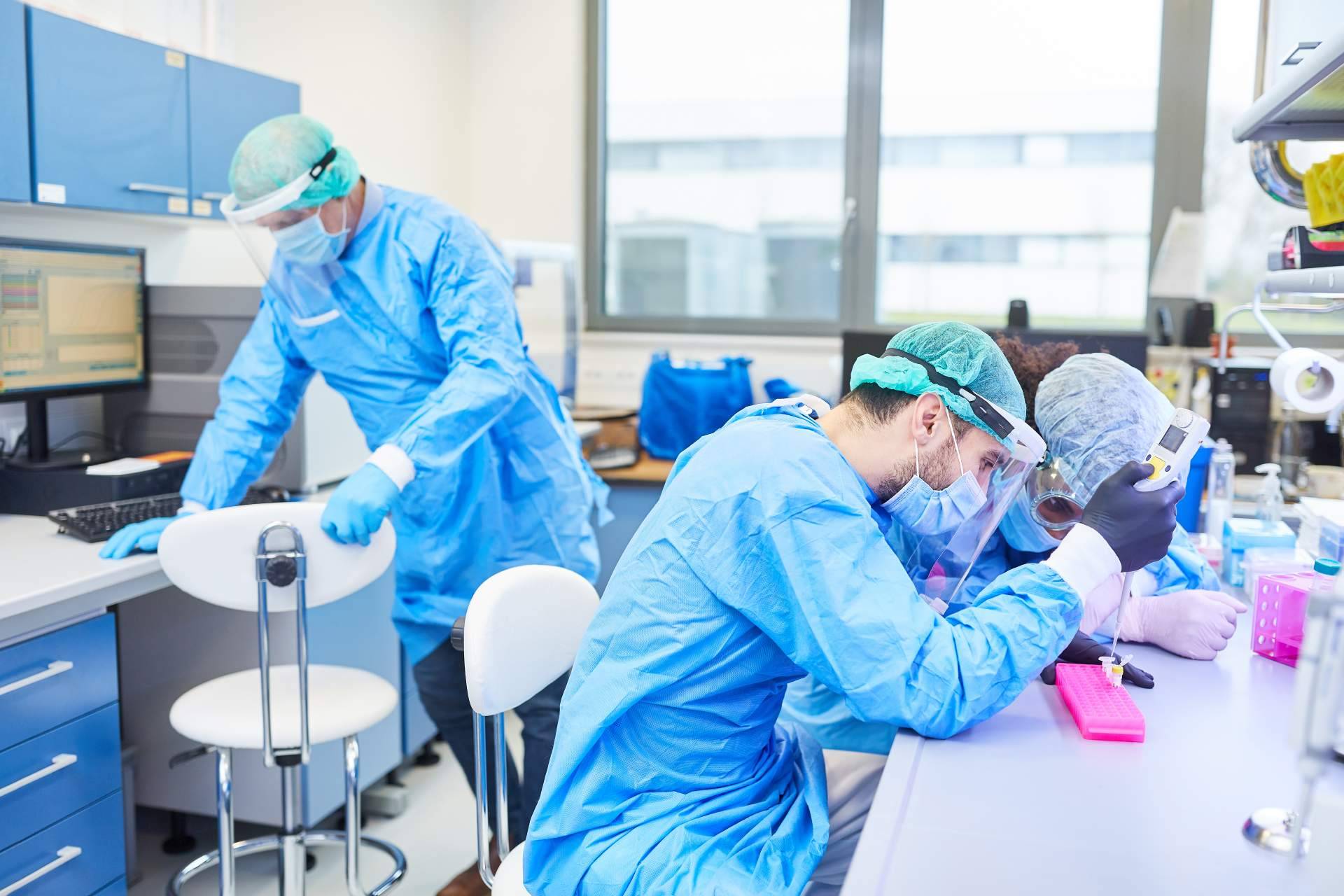 UROINFO sobre la importancia de vacunarse contra el VPH