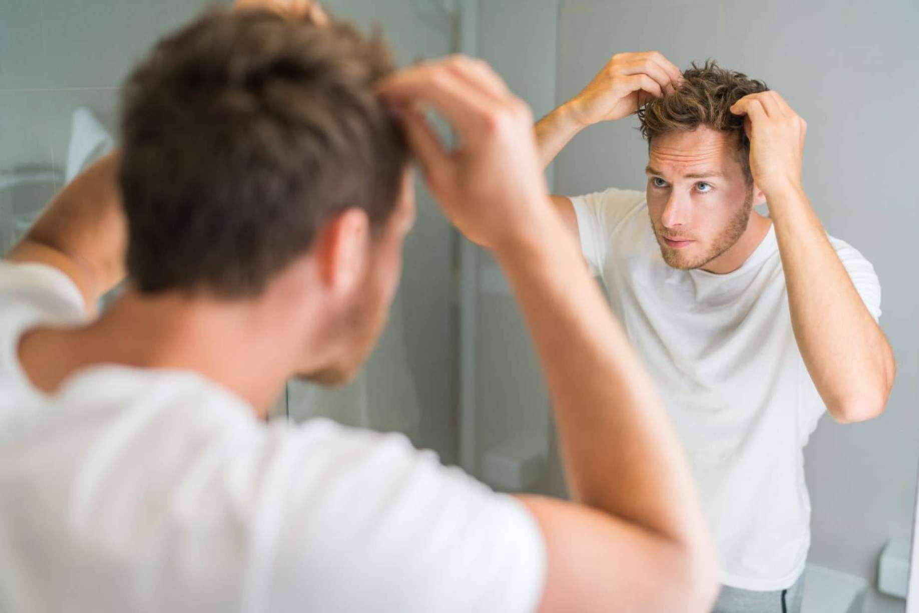 Los péptidos de cobre para combatir la caída del cabello, con Kmax