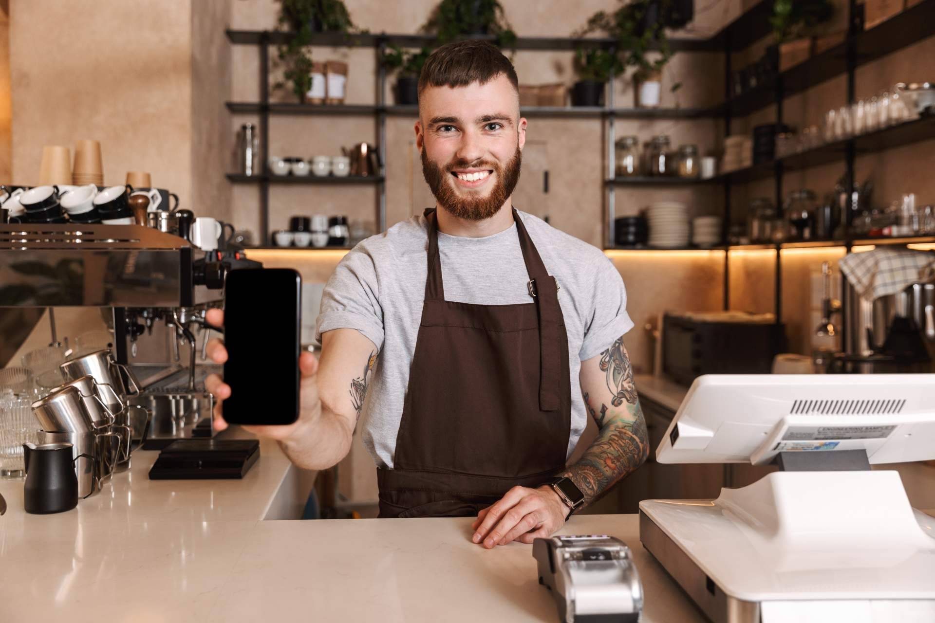 ¿Por qué mejorar la experiencia de los clientes con el software TPV para cafeterías de Miss Tipsi?