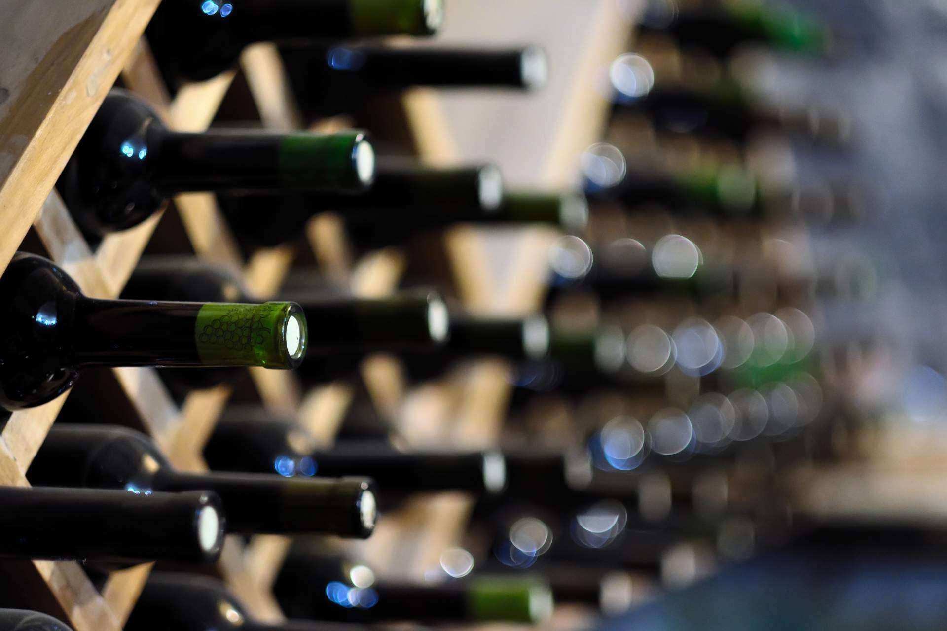 Optimizar las estrategias de marketing a través de las bases de datos de bares y bodegas de vino en España que ofrece BancoDatos