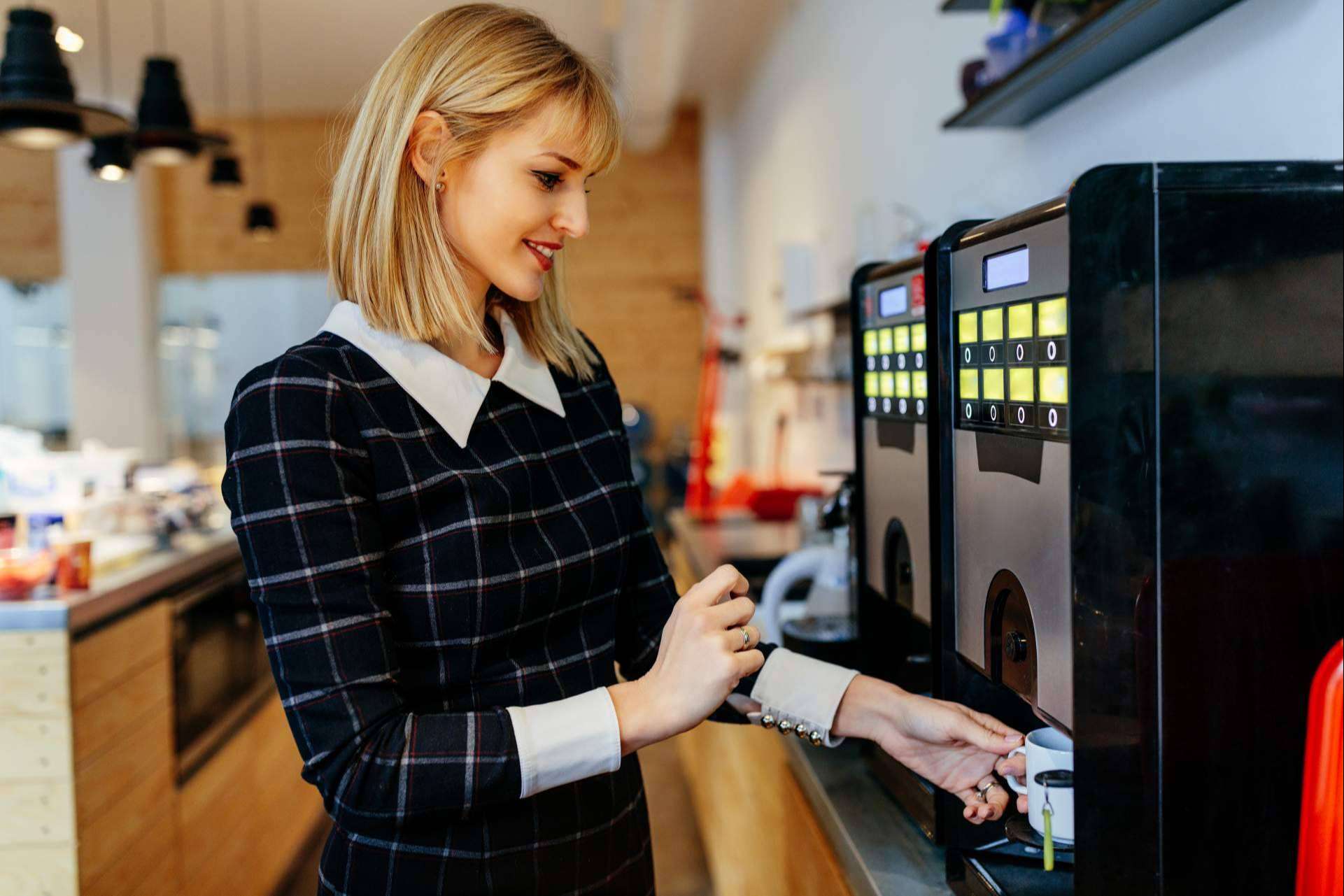 ¿Cuáles son los beneficios de que grandes empresas instalen máquinas de vending de café?, por C&B Señor