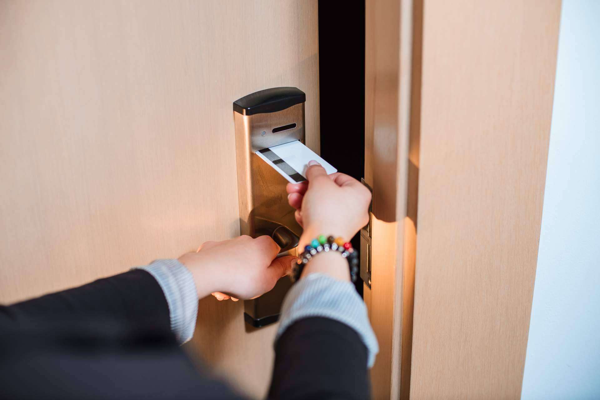 ¿Qué beneficios ofrecen las cerraduras electrónicas?