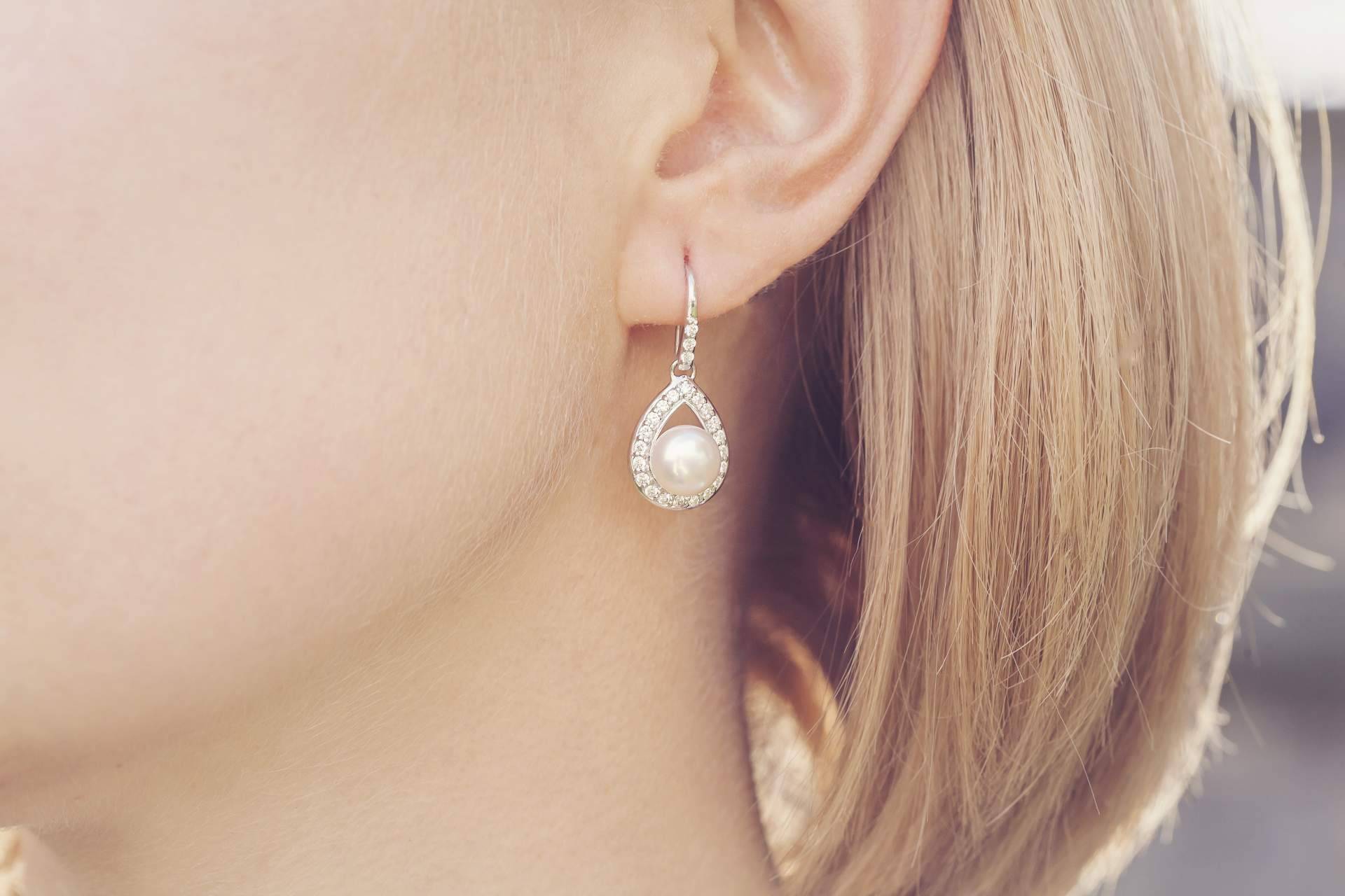 Pendientes de oro como complemento elegante para cada ocasión