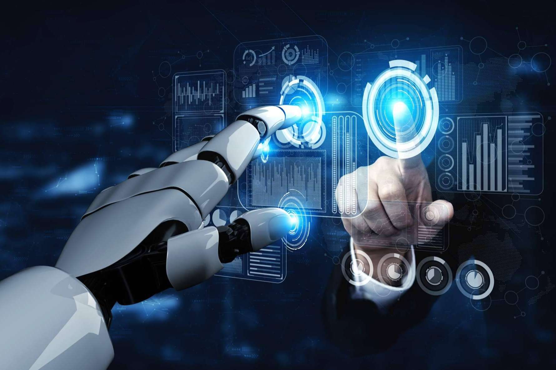 Cumplir la Ley de Protección de Datos en relación con el uso de inteligencias artificiales para tratar datos personales