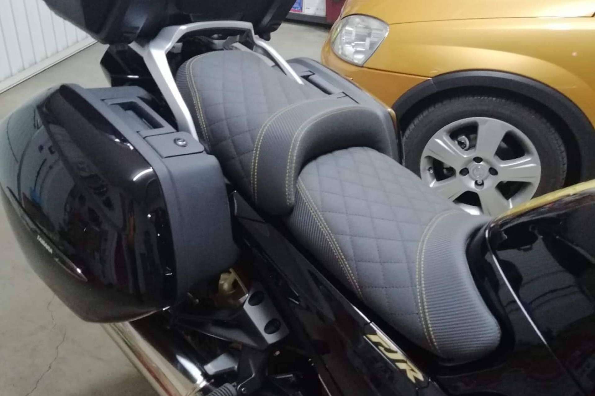 Disponer de un asiento de moto cómodo para viajar es fundamental, por JM-FUNDAS
