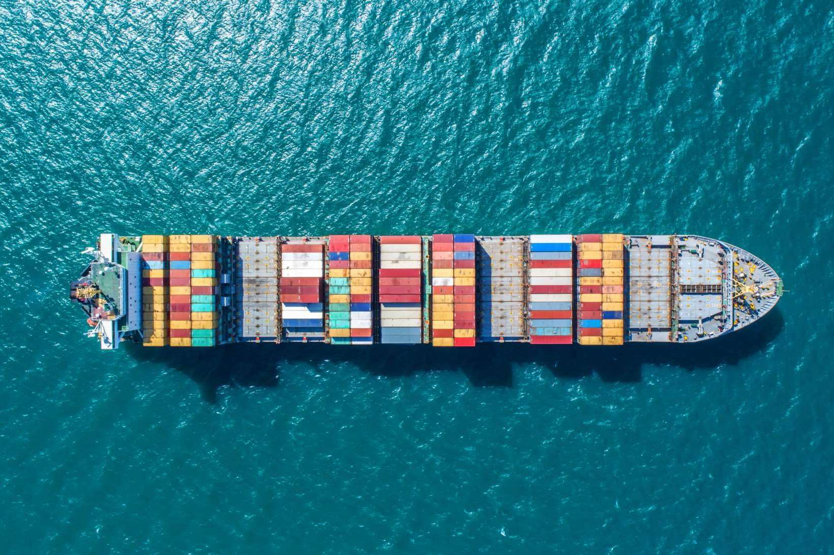 La elevación del precio de los productos por el colapso del puerto de Shanghái