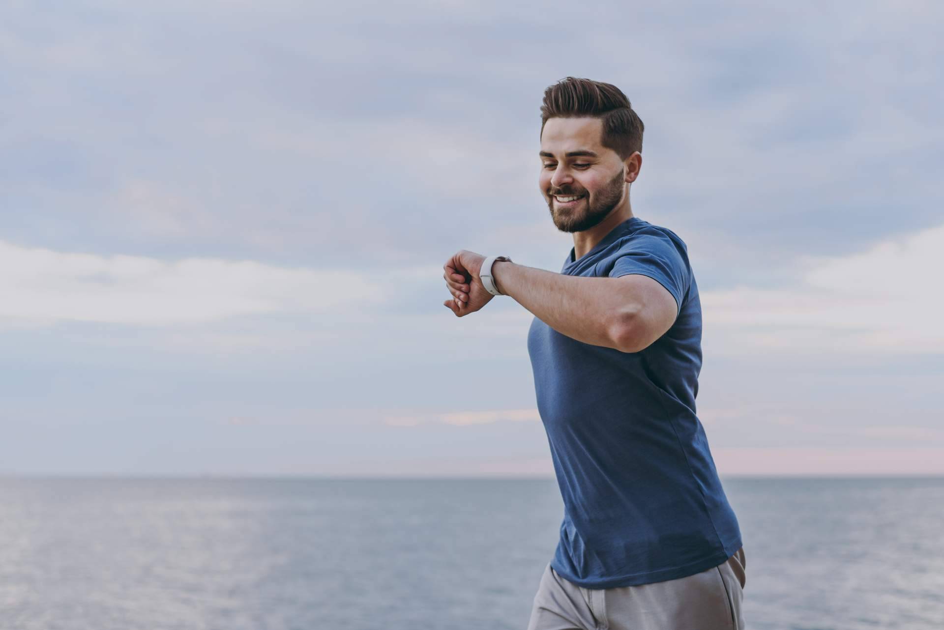 Amazfit T-REX 2, el reloj inteligente que resiste a cualquier aventura