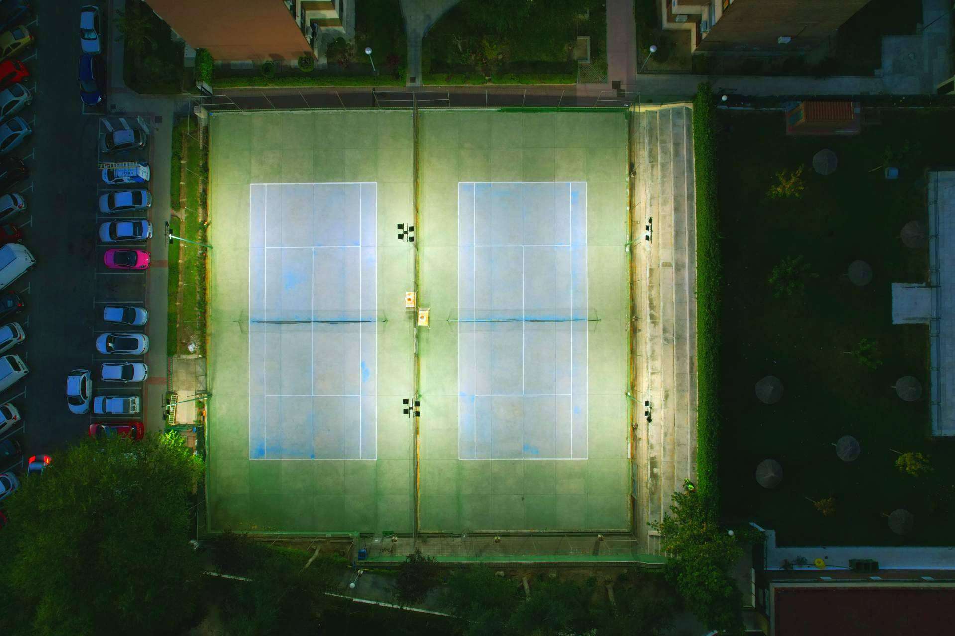 Óptima LED, variedad y calidad en focos LED para tenis