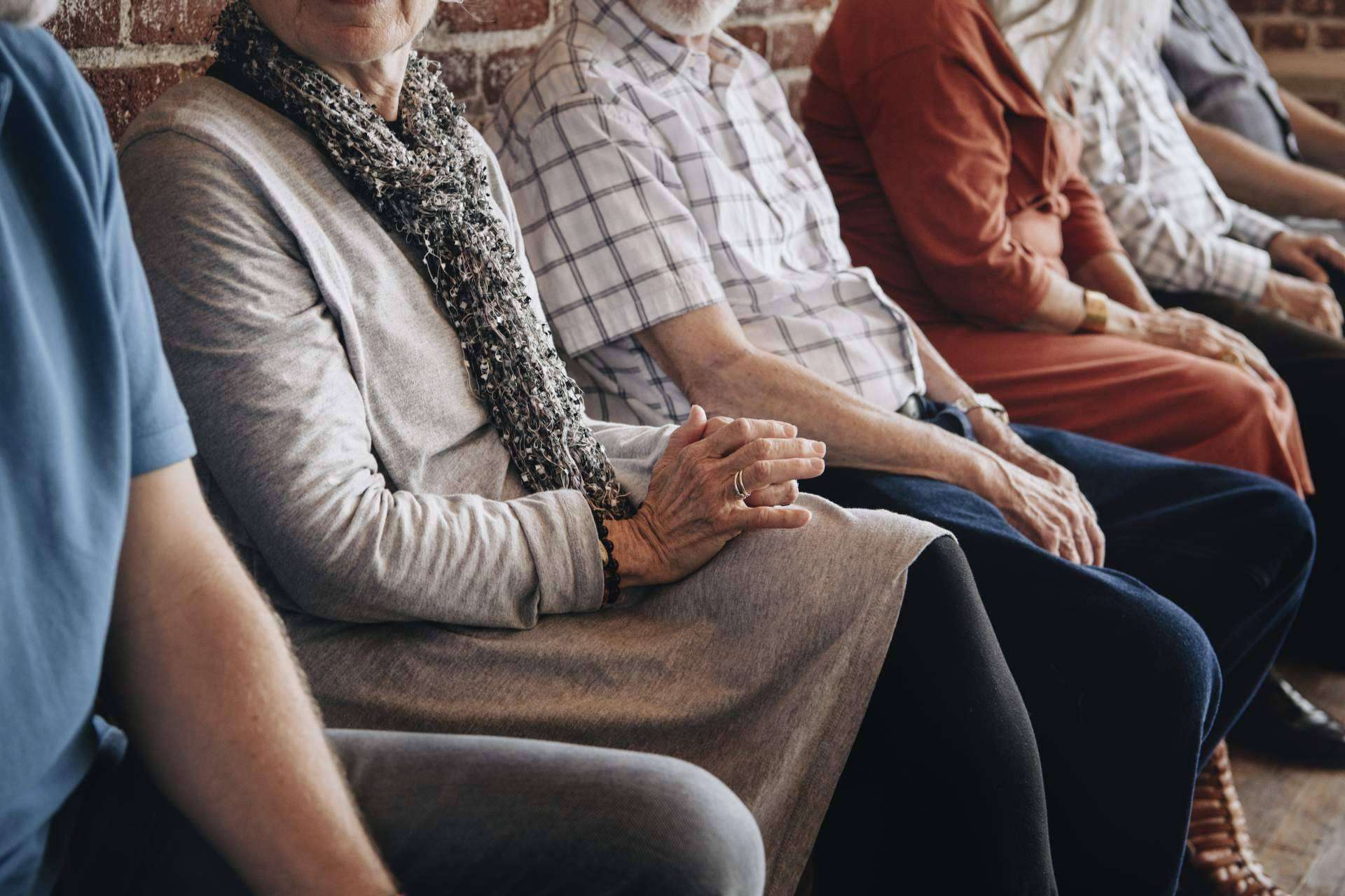 Amavir expone los beneficios de los centros de día para las personas mayores y su entorno