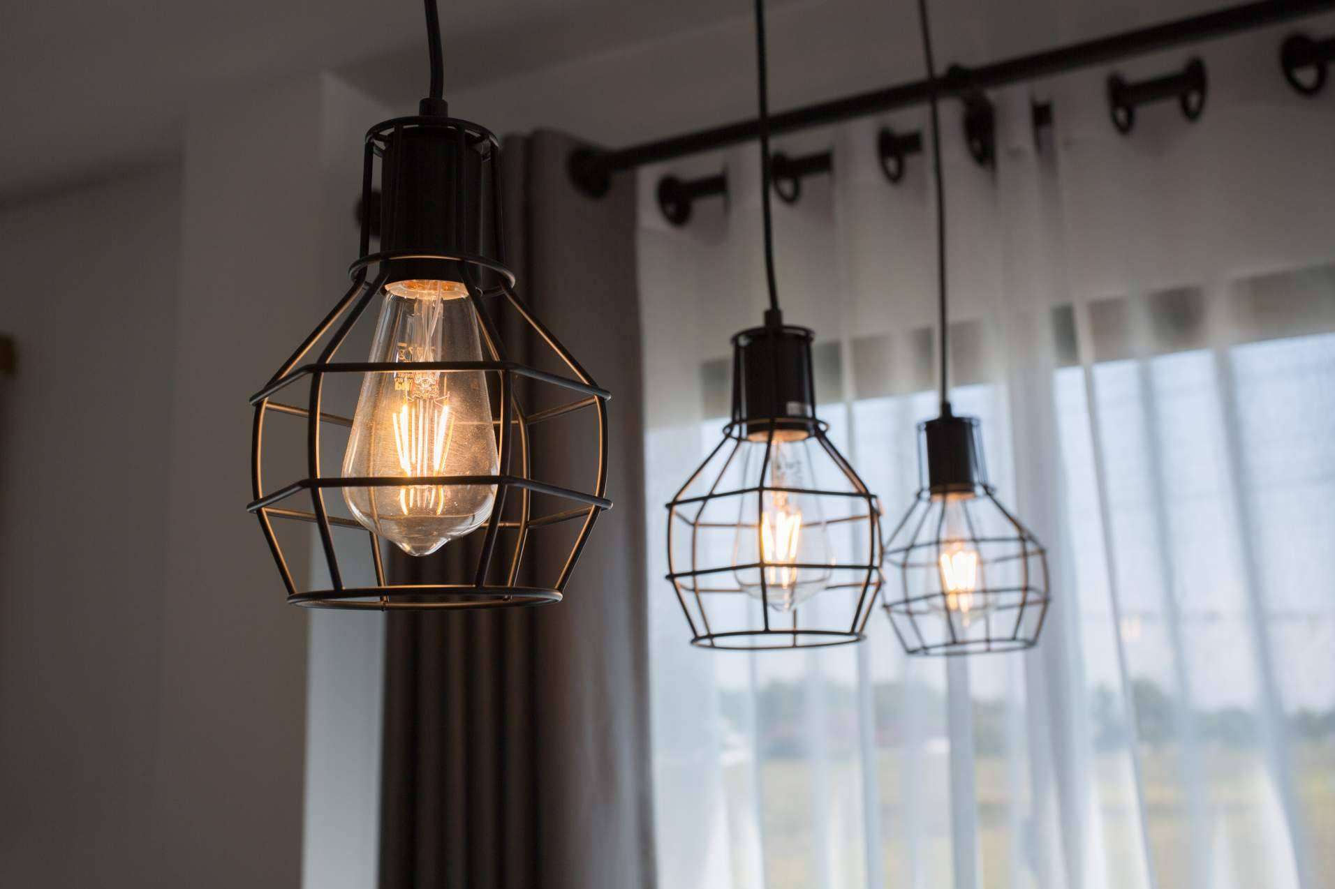 Lámparas colgantes de diferentes estilos para decorar las estancias con Ledeco Iluminación