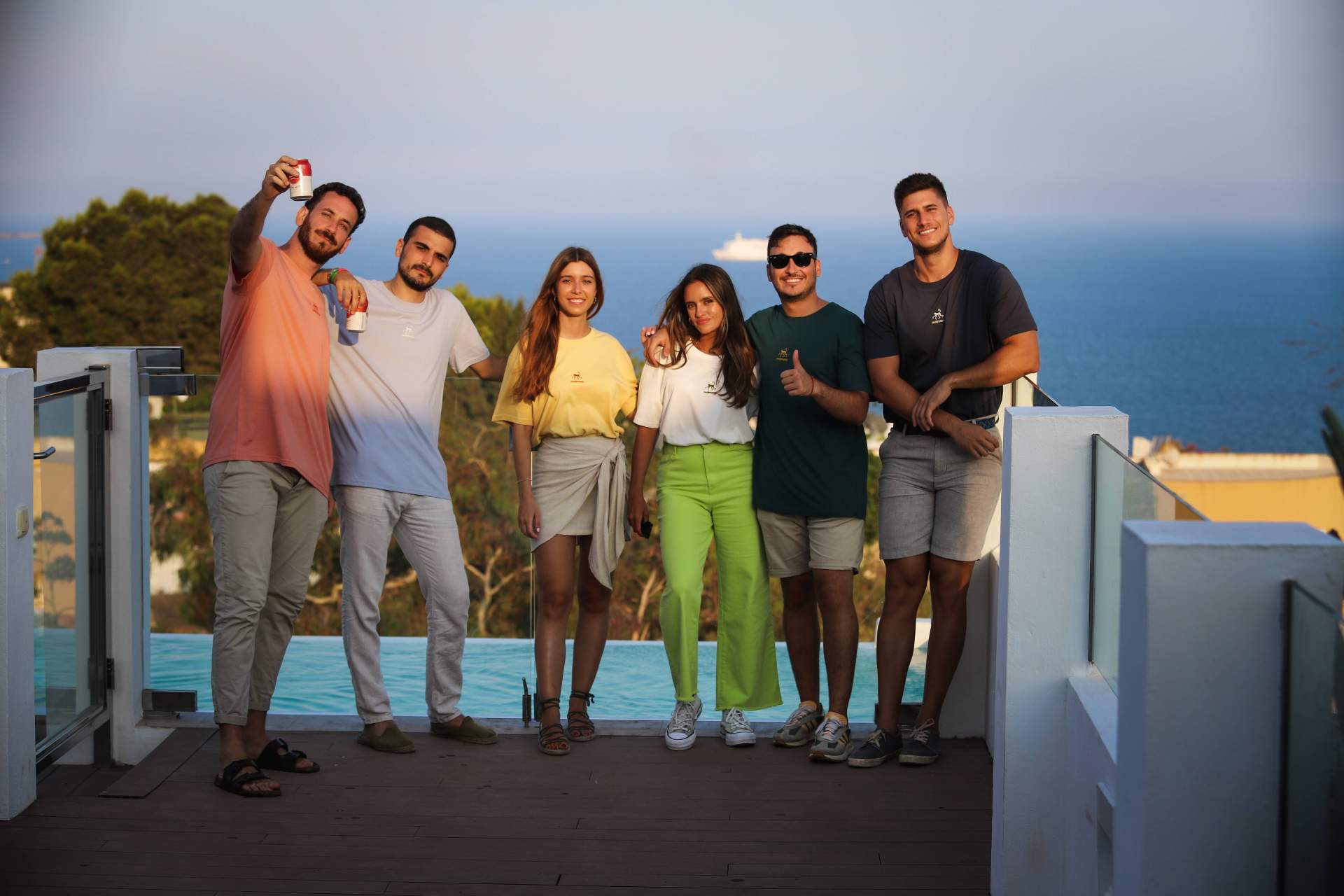 Maimono emerge en el panorama nacional de la moda, con diseños muy atractivos y buscando crear un concepto diferente al que las personas están acostumbradas