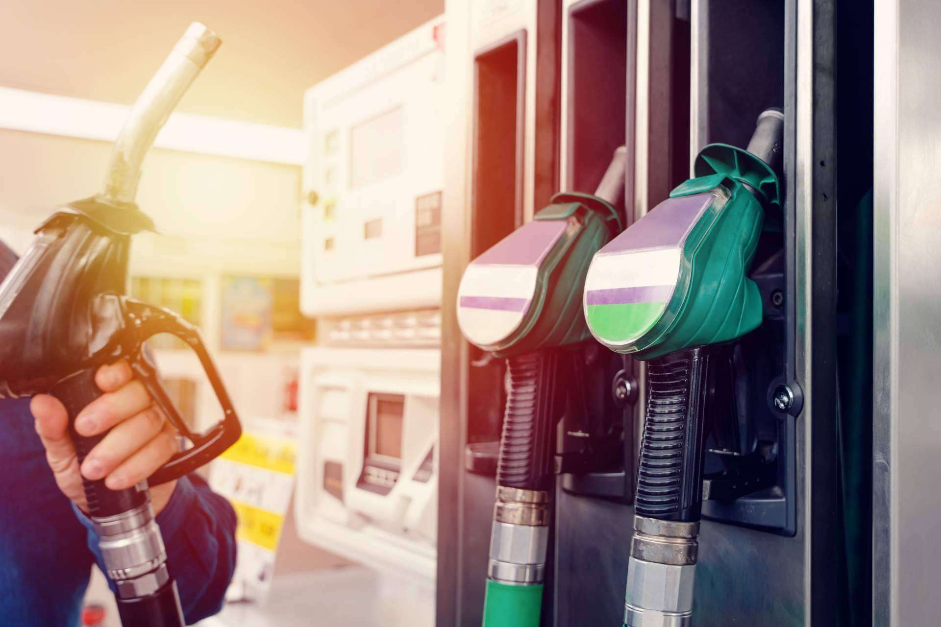 Cubrir el gasto de la gasolina con los microcréditos de Ibercrédito