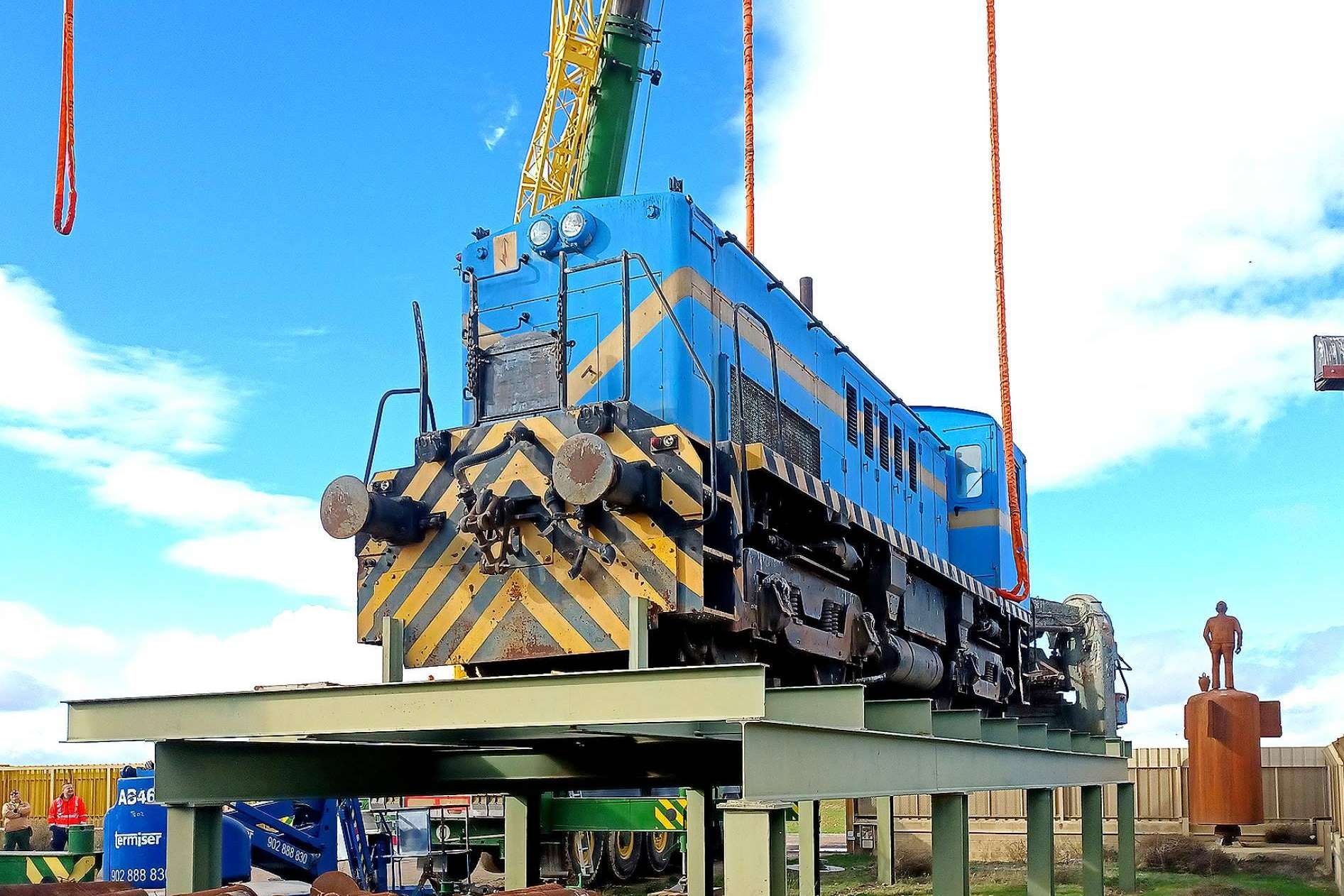 Una locomotora militar estadounidense preservada por la Fundación del Patrimonio Ferroviario