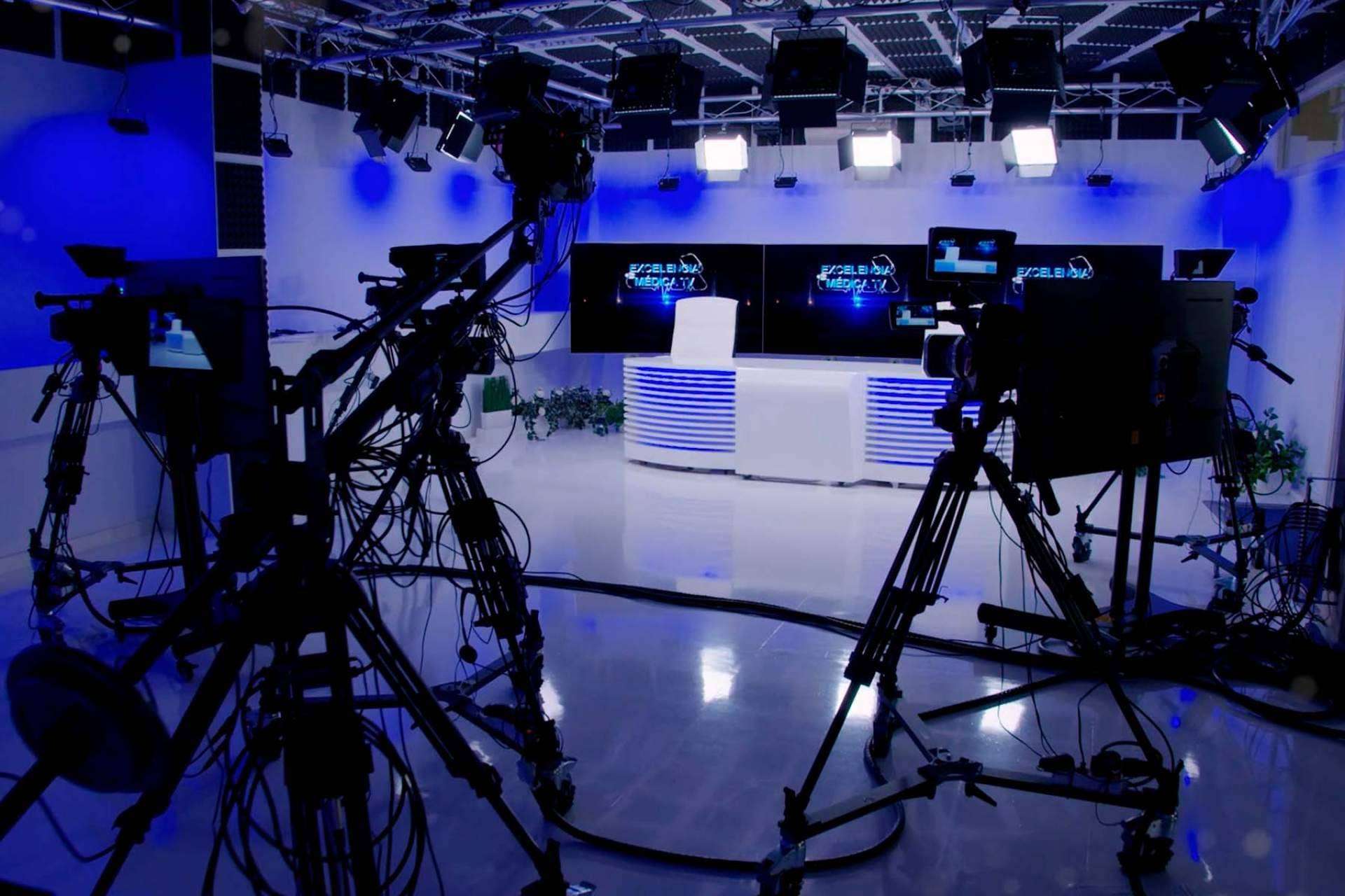 CMP, la destacada productora audiovisual de Excelencia Médica TV inaugura nuevo plató de televisión en Madrid