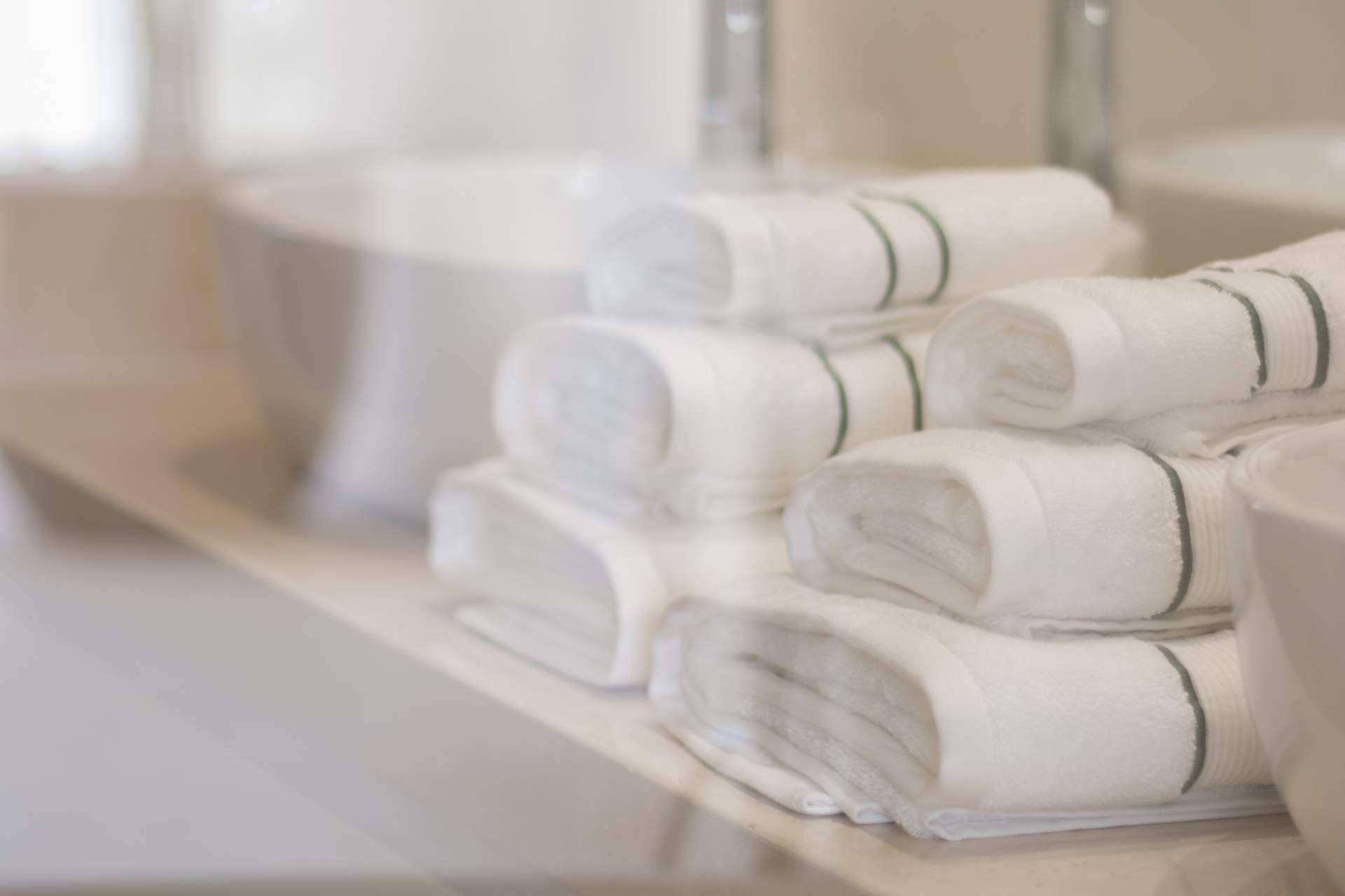 Textil de cama de lujo y personalizada, con la firma Loani Custom