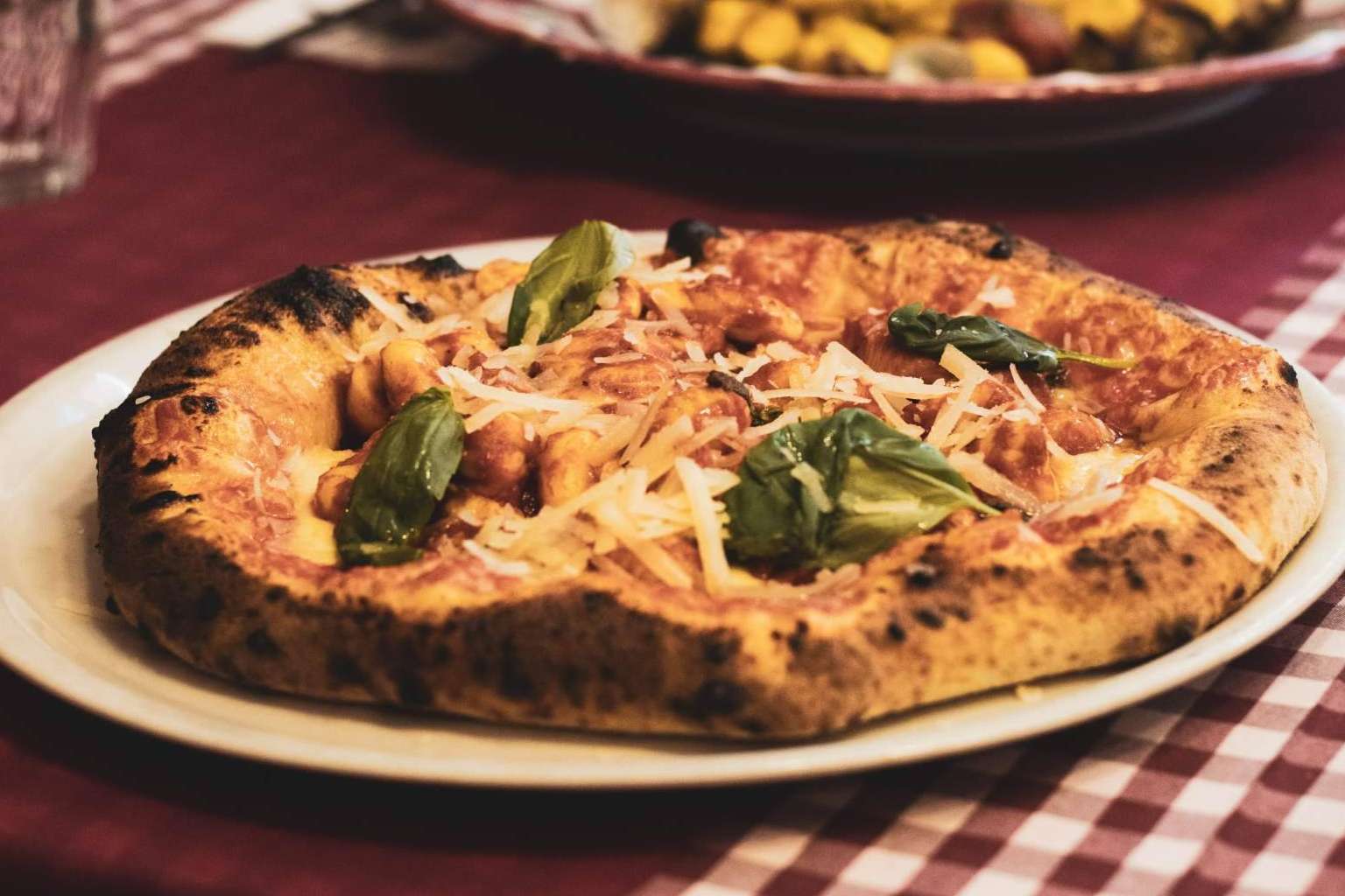 Spaccanapoli, visitar una auténtica pizzería napolitana en Barcelona
