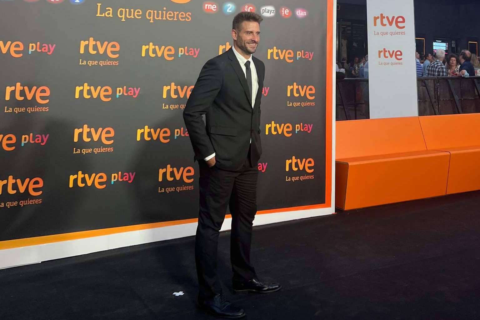 ¿Quién es el nuevo presentador de noticias de TVE, Àngel Pons?