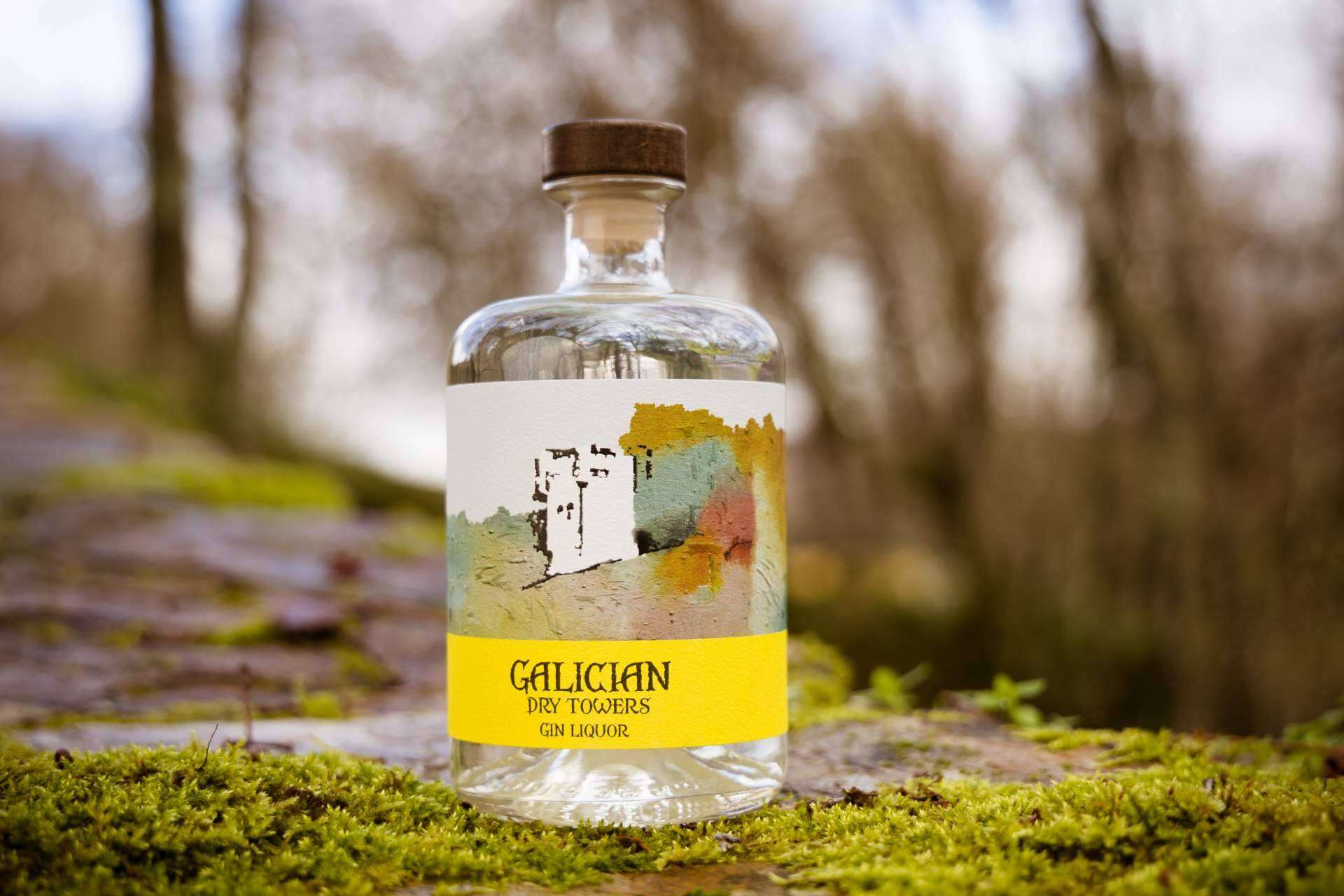 Descubrir la Ginebra Gallega Premium con ingredientes únicos y sabores exquisitos, Galician Gin