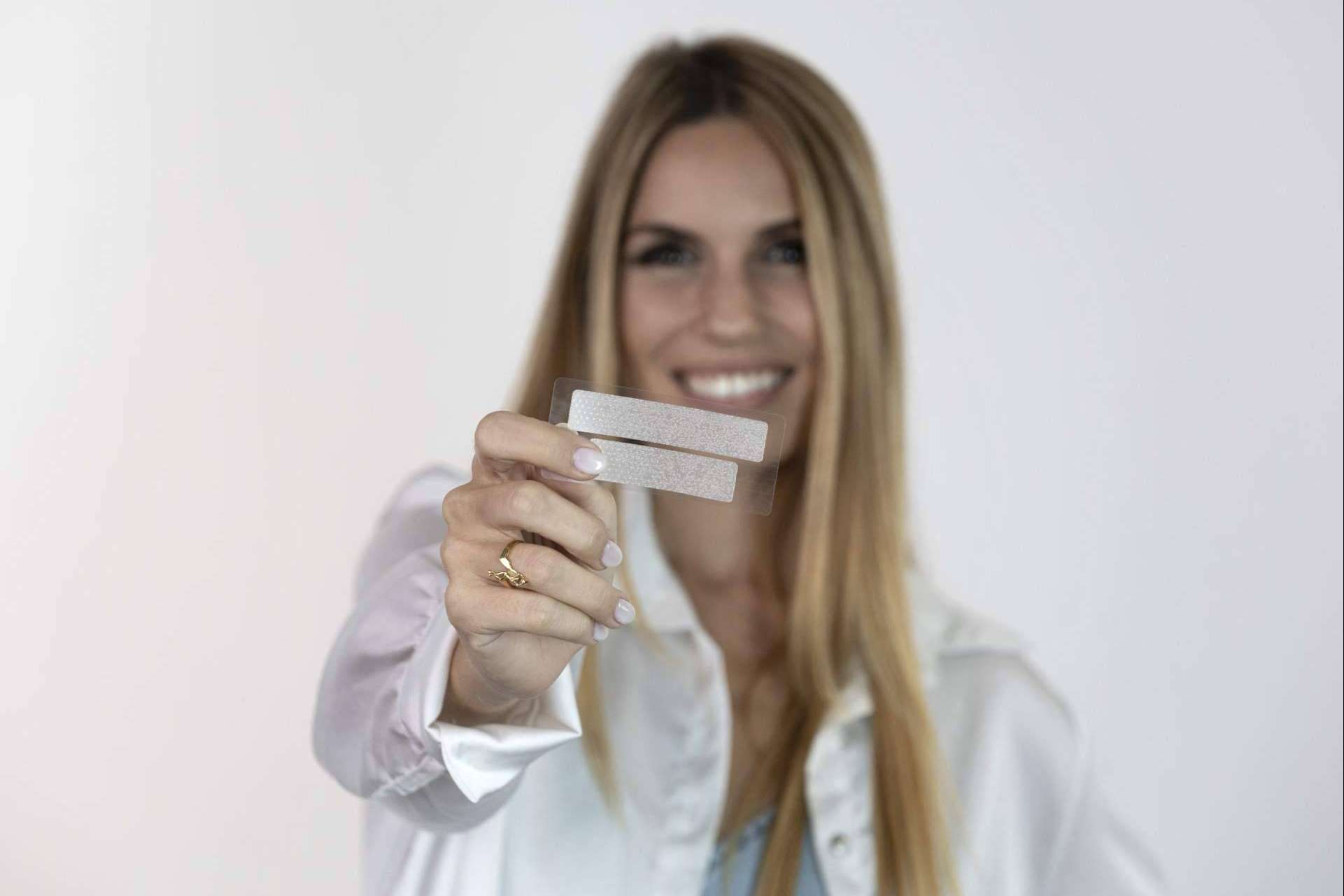 DR. INUK, un laboratorio español que revoluciona el blanqueamiento de los dientes
