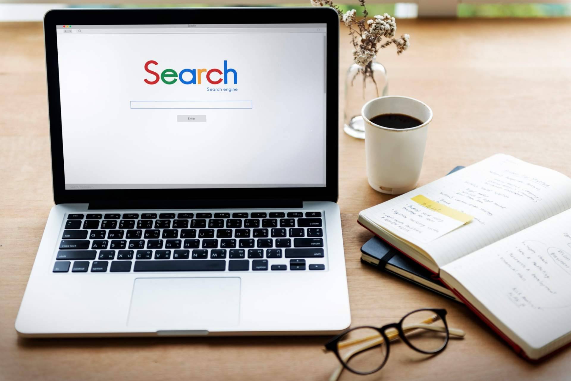 ¿Cómo mejorar el posicionamiento de una página web?