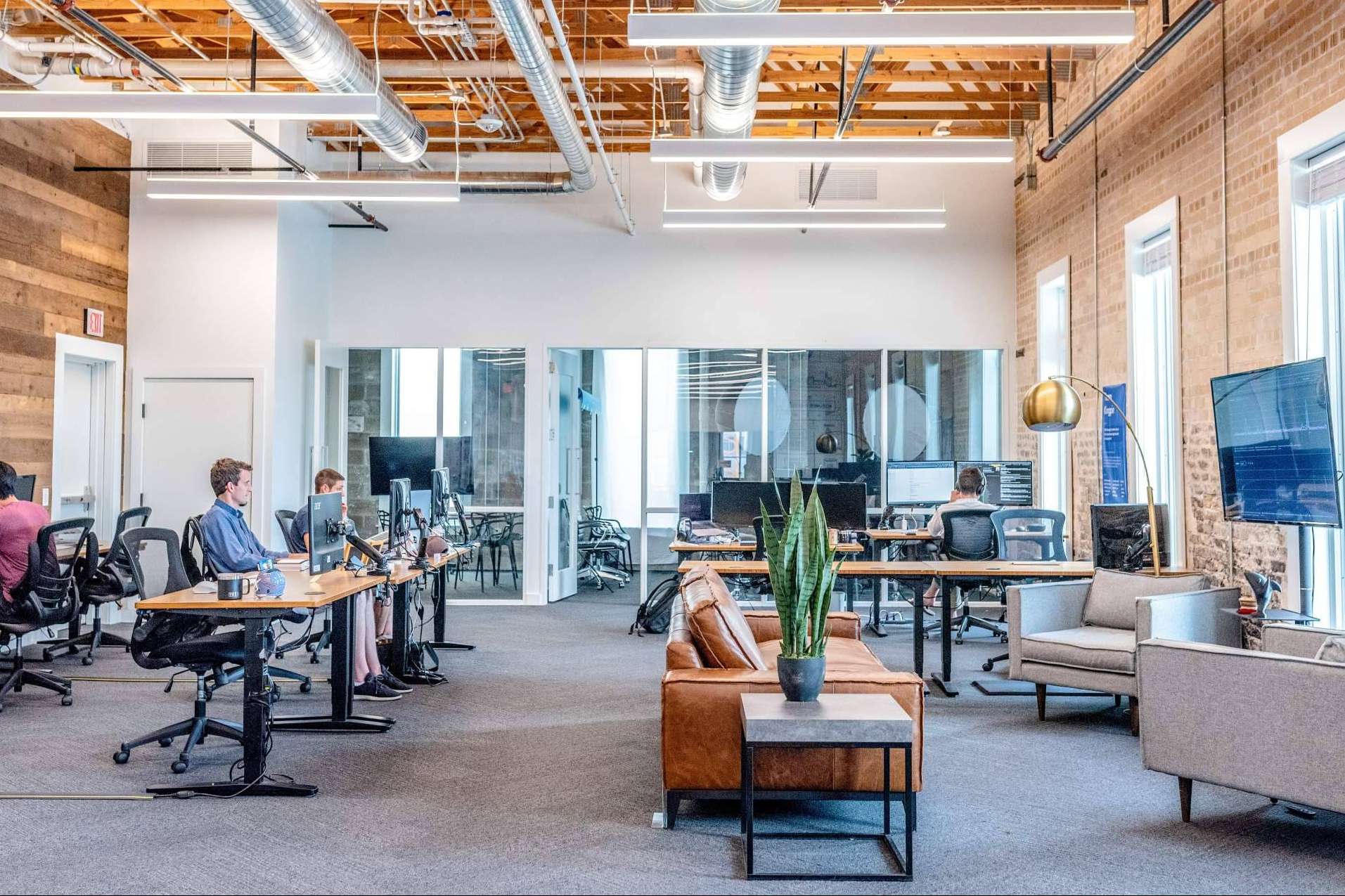 Feel Marketing, la agencia del momento que produce contenidos de valor en más de 52 idiomas