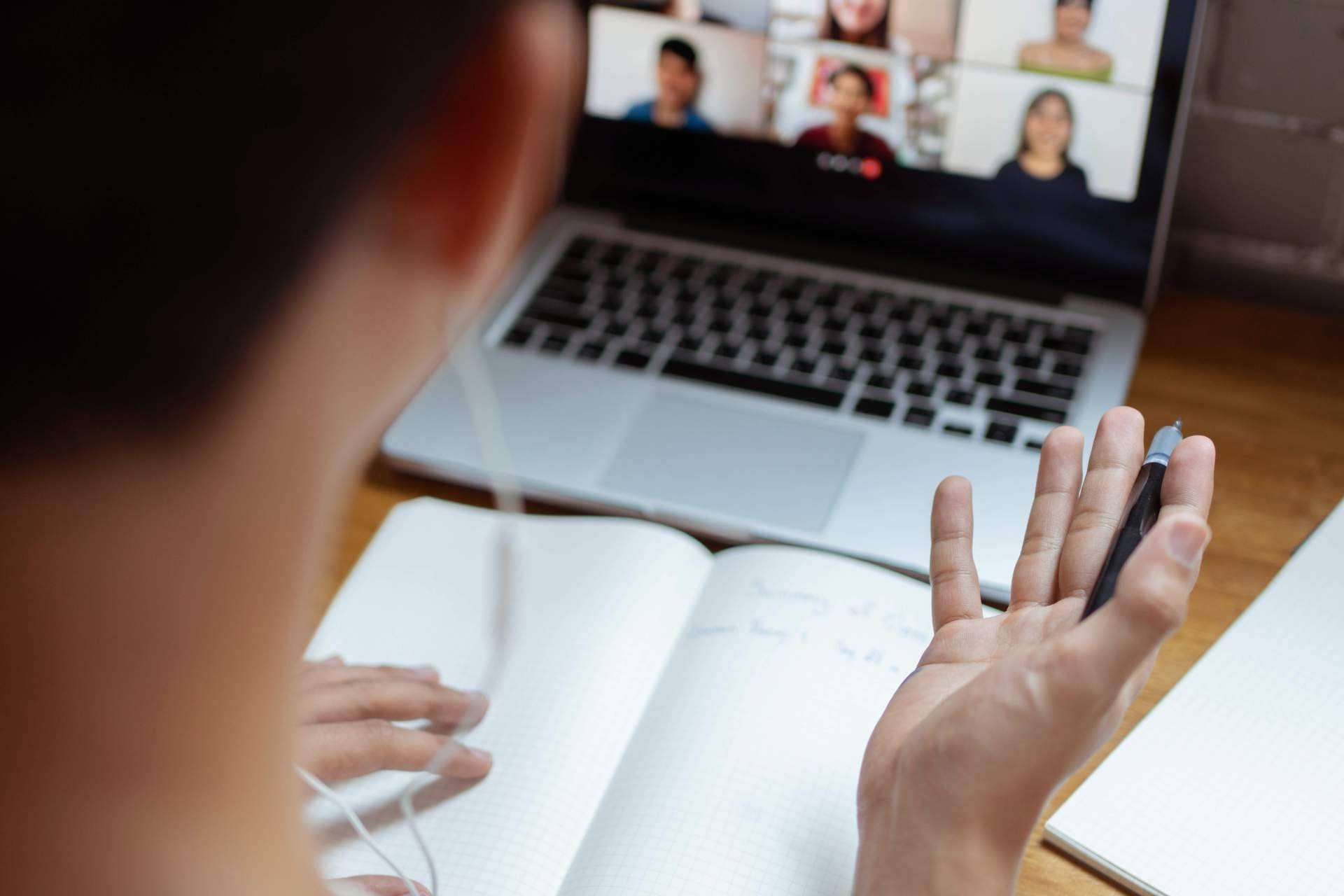 Los cursos con contenidos de Harvard Business Publishing para seguir formándose después de un máster