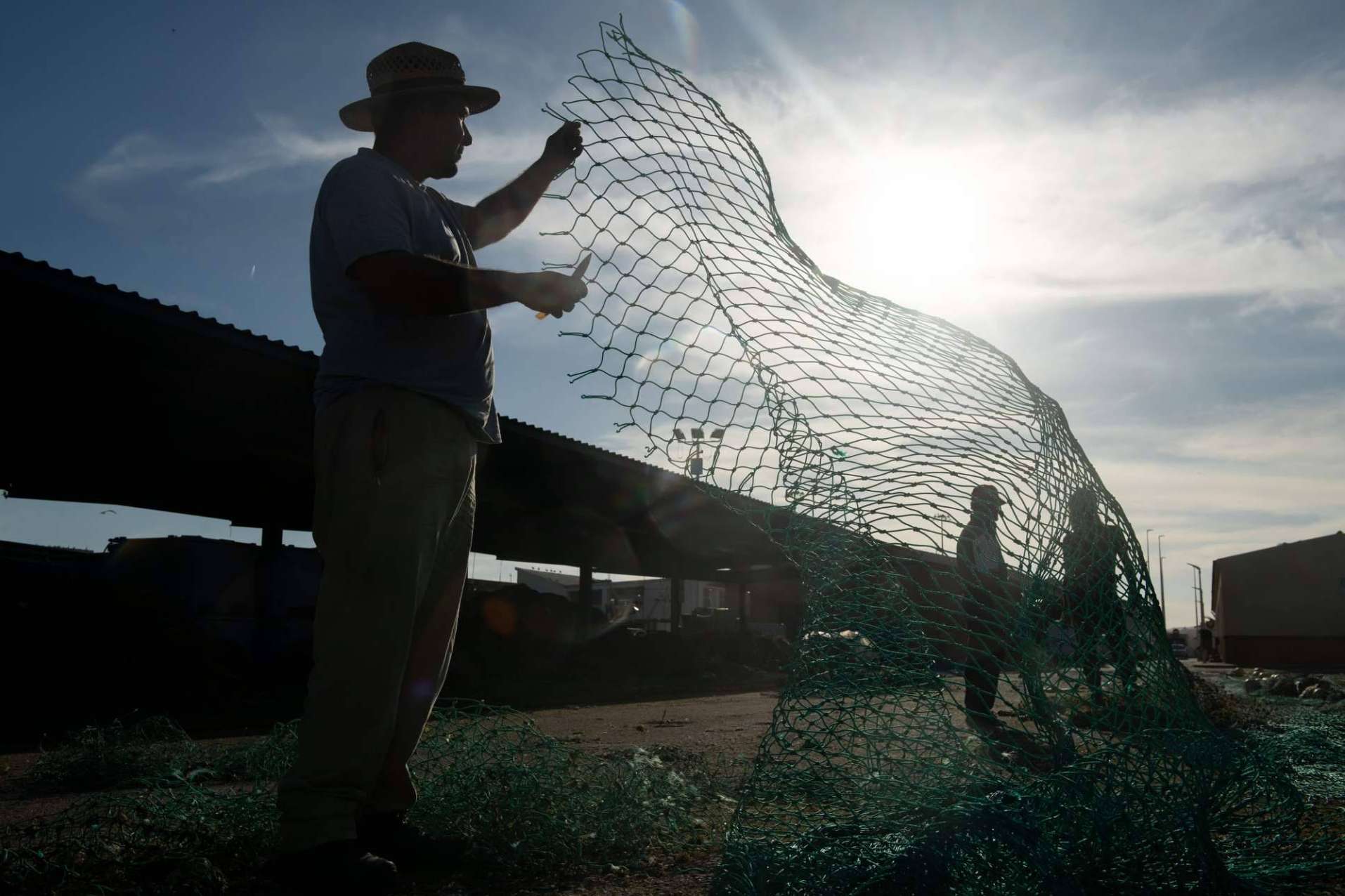 La fotografía empleada para contar historias y reivindicar la pesca, agricultura y ganadería de una comarca, la Axarquía. Mesa para 10