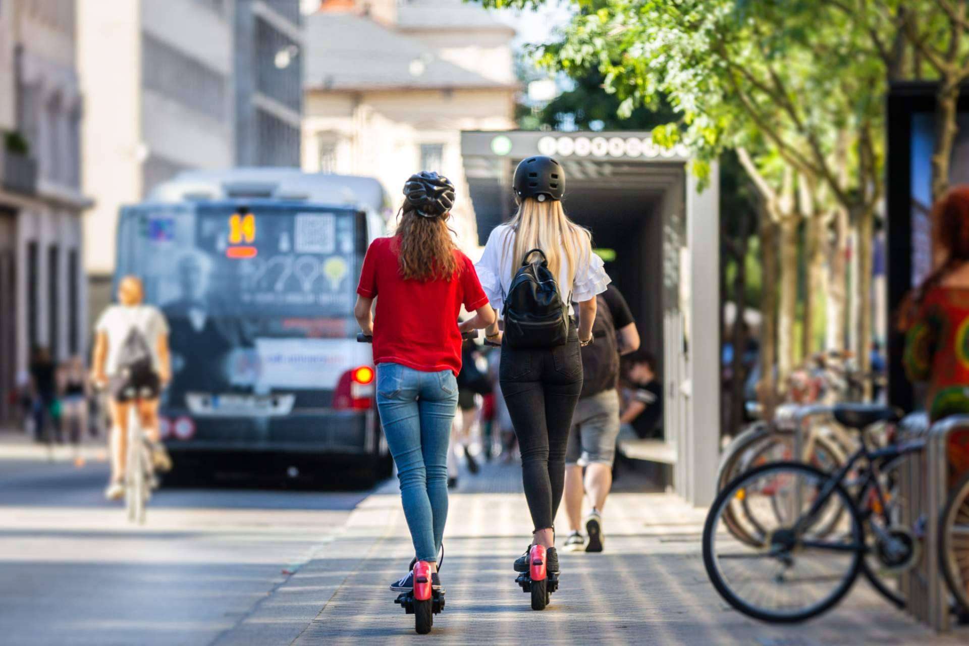 HTO Urban Mobility, tienda de patinetes eléctricos en Madrid donde se puede comprar o reparar vehículos eléctricos