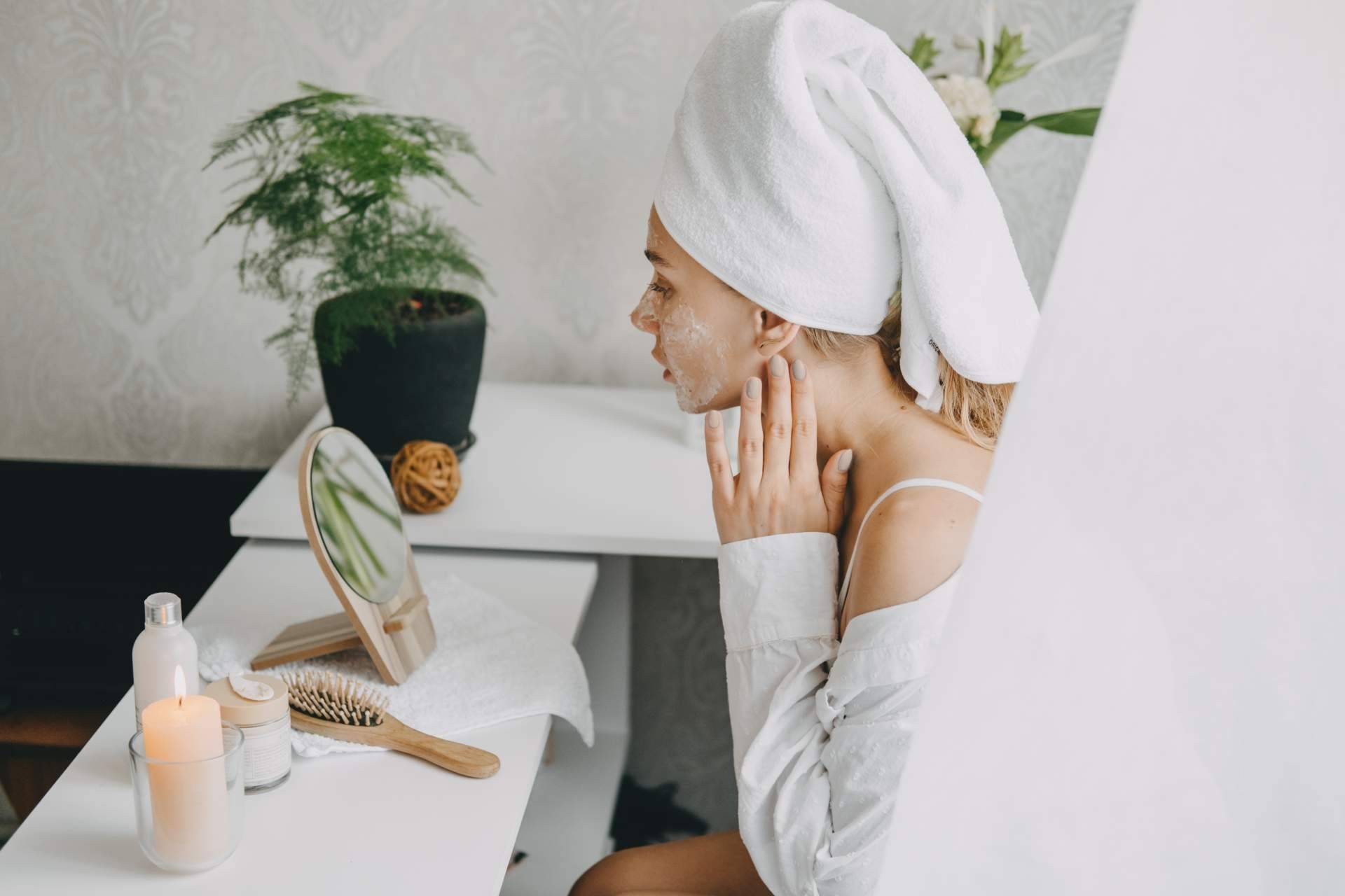 Rutina de belleza minimalista para el verano de la mano de Esbeltia