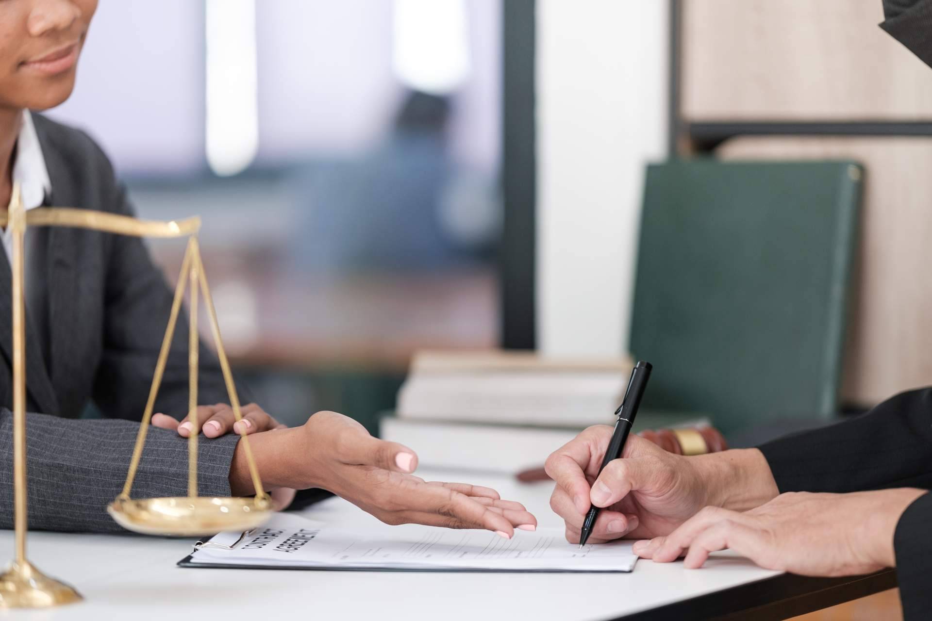 Migrar a España con el asesoramiento de Legalcity