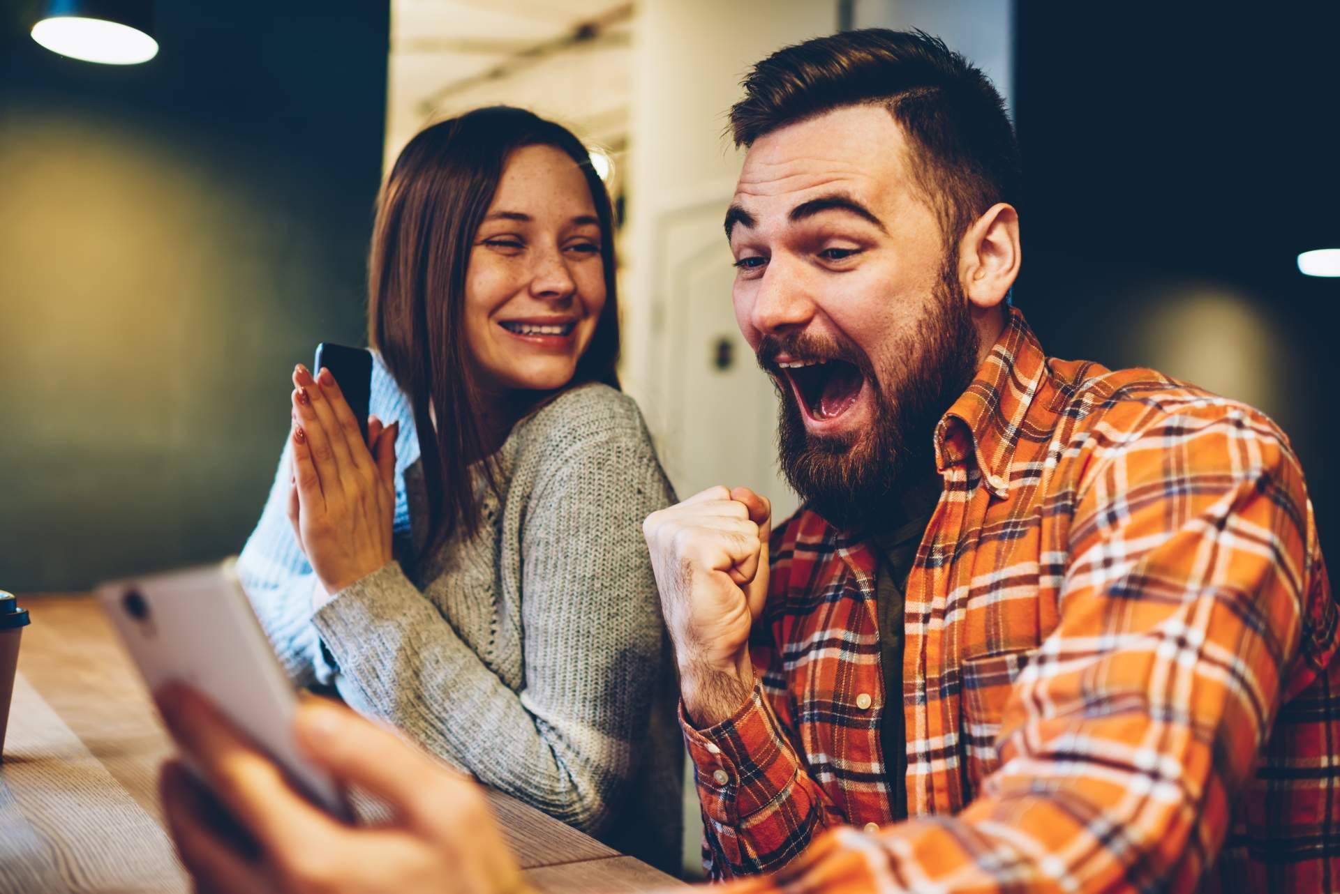 La plataforma en línea para comprar lotería y ganar desde la comodidad del hogar se llama La Mágica