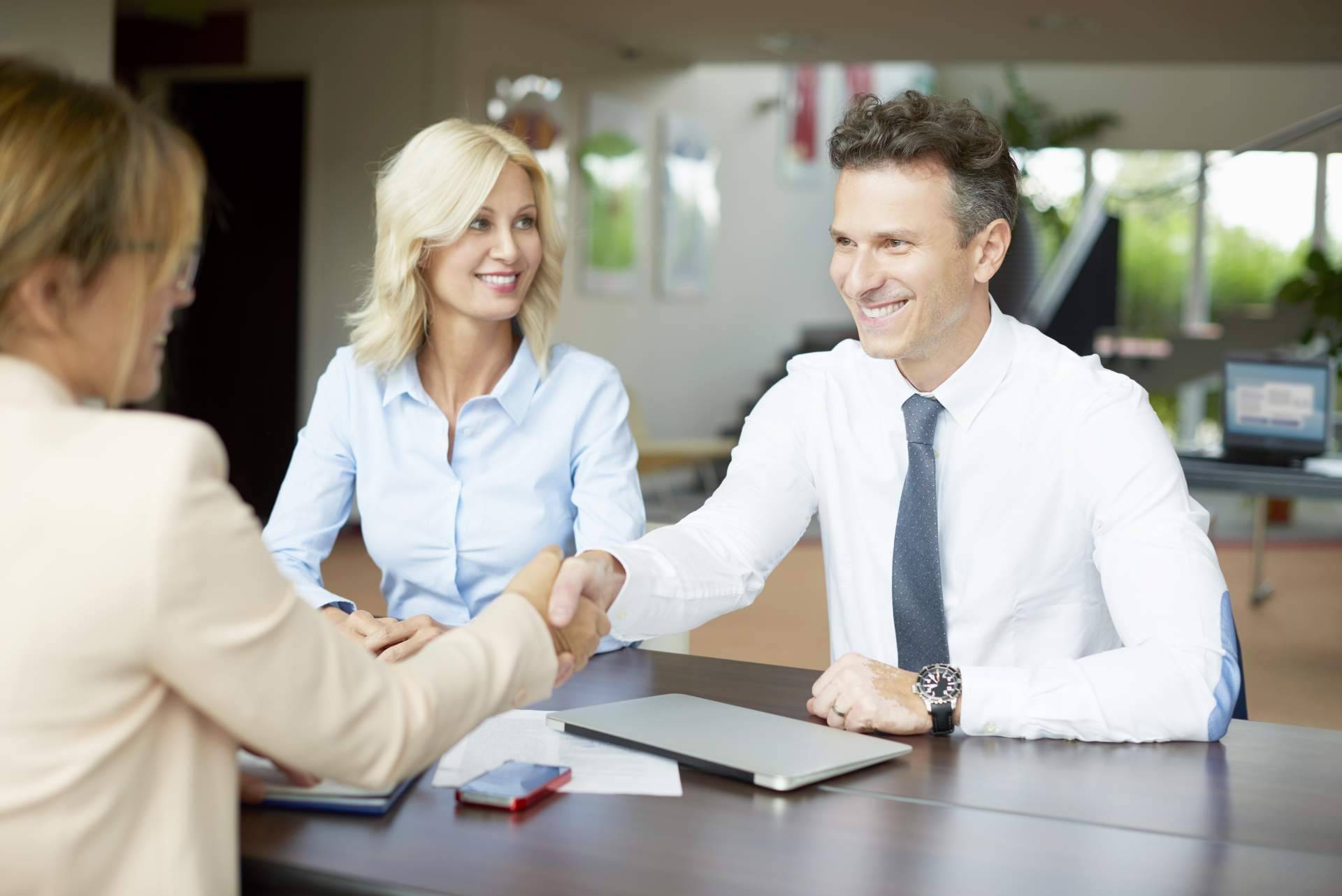 ¿Qué hace GILMAR Real Estate International para marcar la diferencia en el servicio inmobiliario?