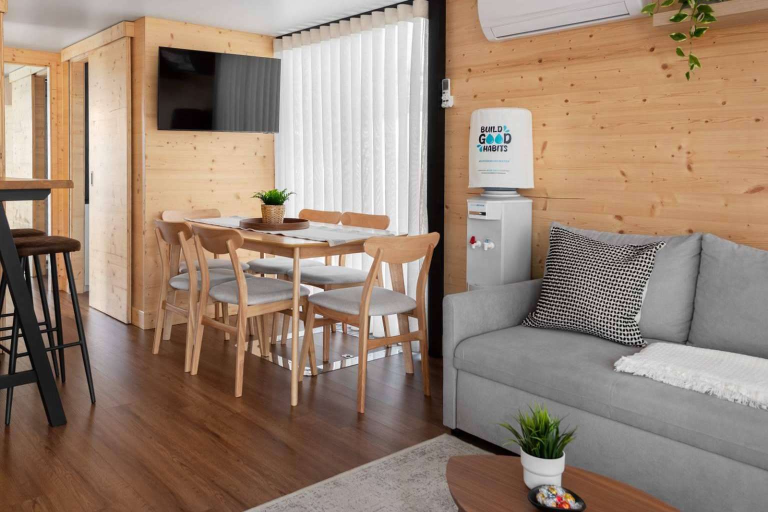 Boat Haus ofrece la oportunidad de disfrutar de unas vacaciones excepcionales en La Línea de la Concepción