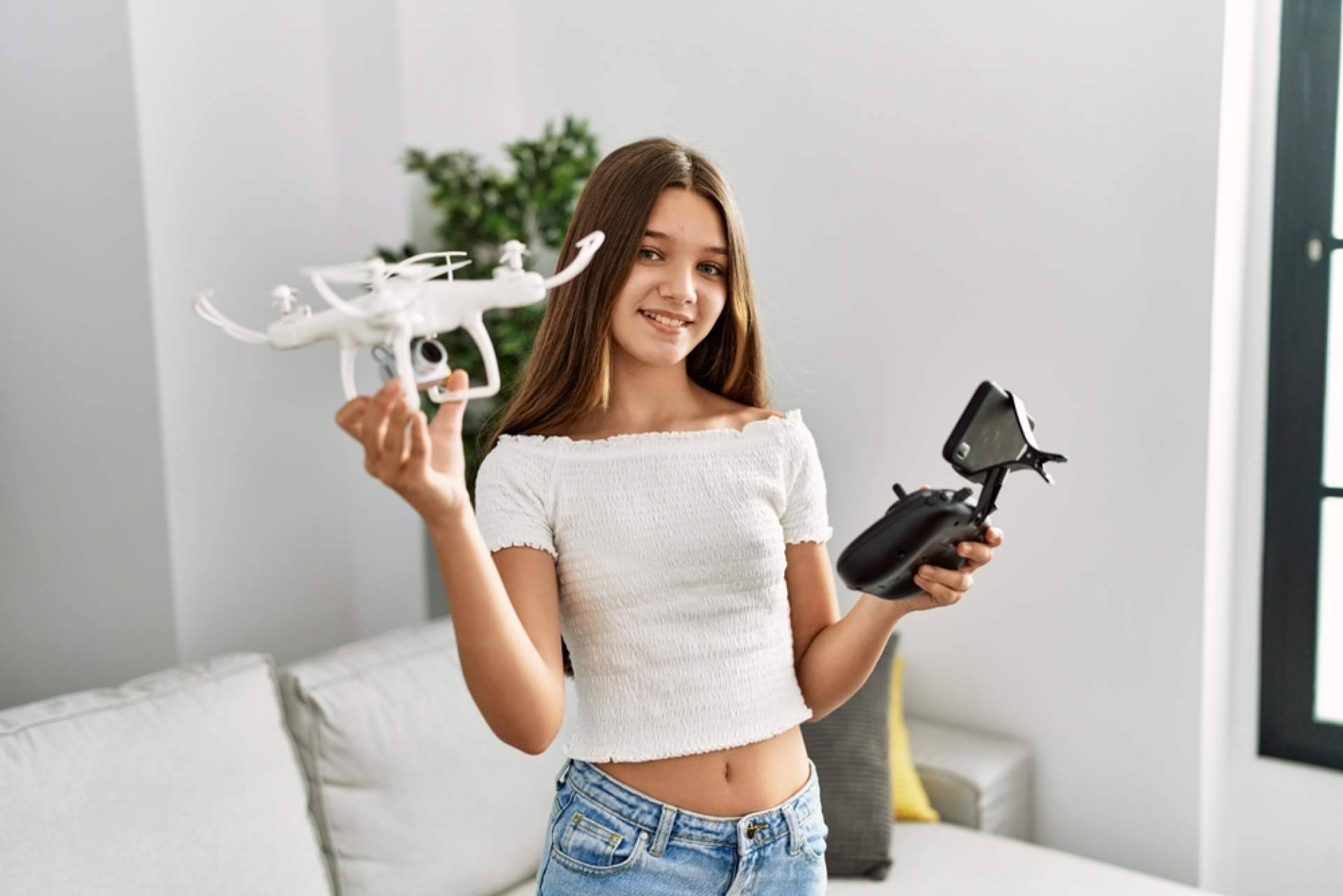 ¿Qué ventajas aportan los drones para niños?, con What The Quad