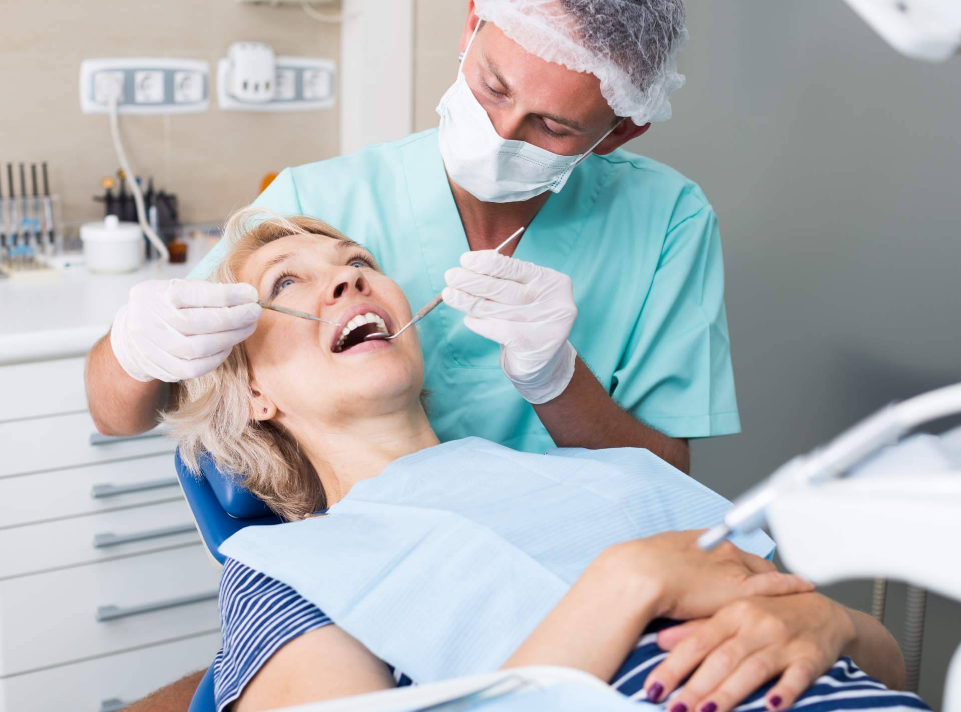 DeltaDent expone las principales ventajas de los implantes de Zirconio