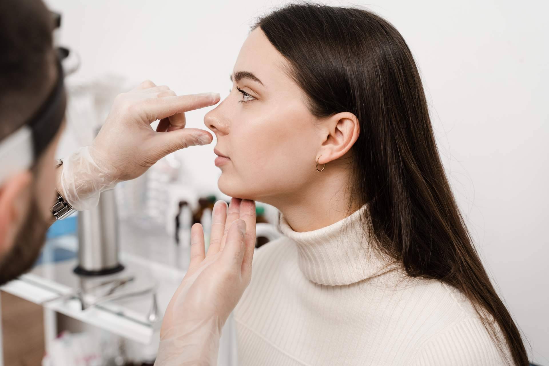 MaxOrl se consolida en el top de las clínicas especializadas en rinoplastia en Andalucía
