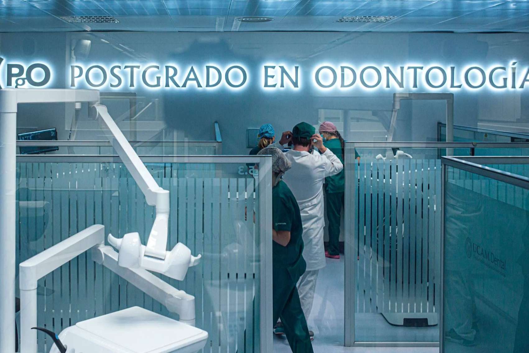 Por qué estudiar un postgrado en odontología